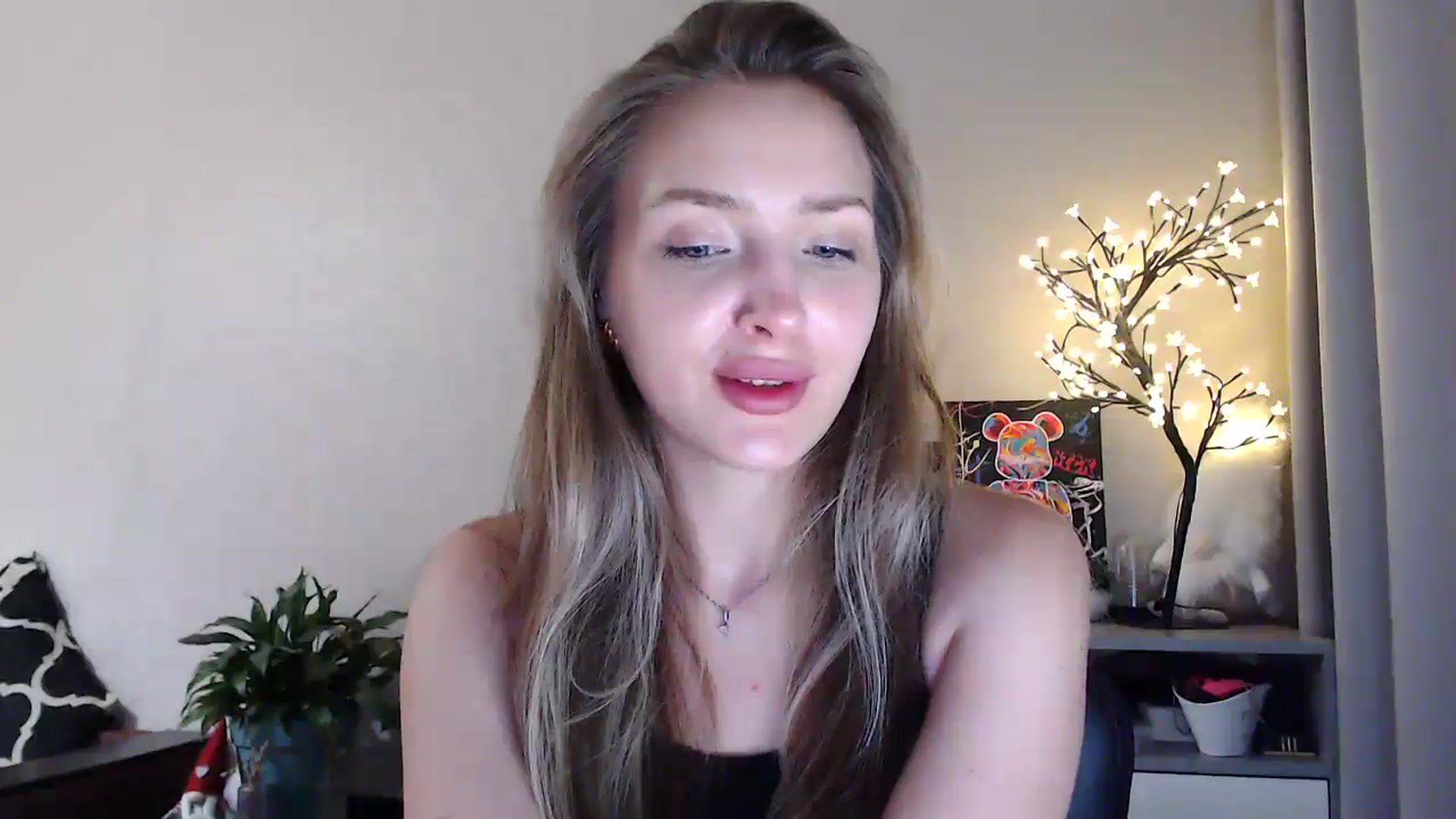 Gallery image thumbnail from My_Diana's myfreecams stream on, 07/09/2025, 20:31 image 15 of 20