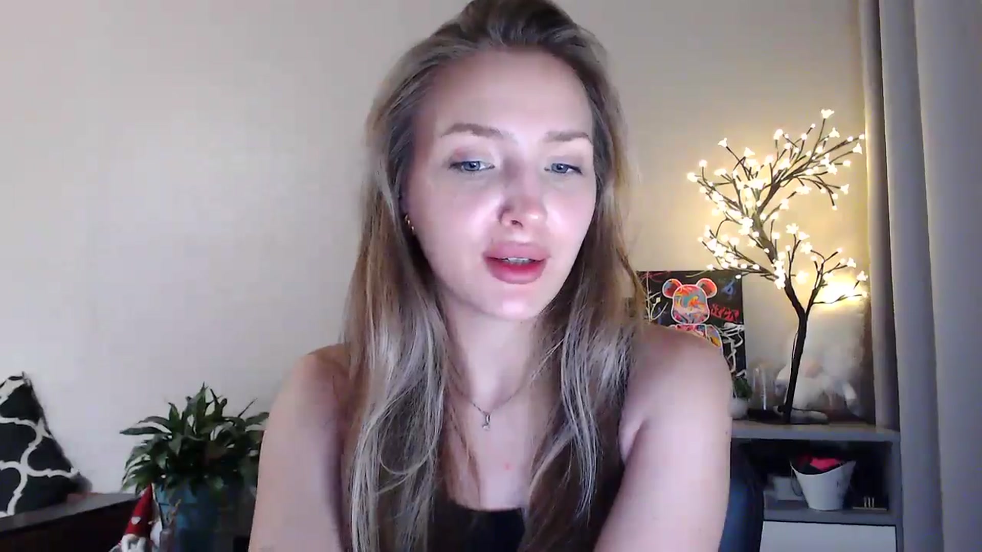 Gallery image thumbnail from My_Diana's myfreecams stream on, 07/09/2025, 20:31 image 16 of 20
