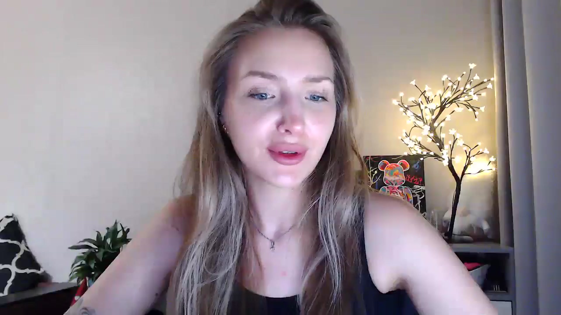 Gallery image thumbnail from My_Diana's myfreecams stream on, 07/09/2025, 20:31 image 13 of 20