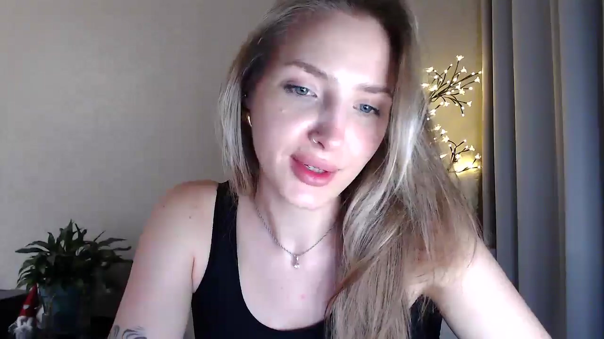 Gallery image thumbnail from My_Diana's myfreecams stream on, 07/09/2025, 21:07 image 15 of 20