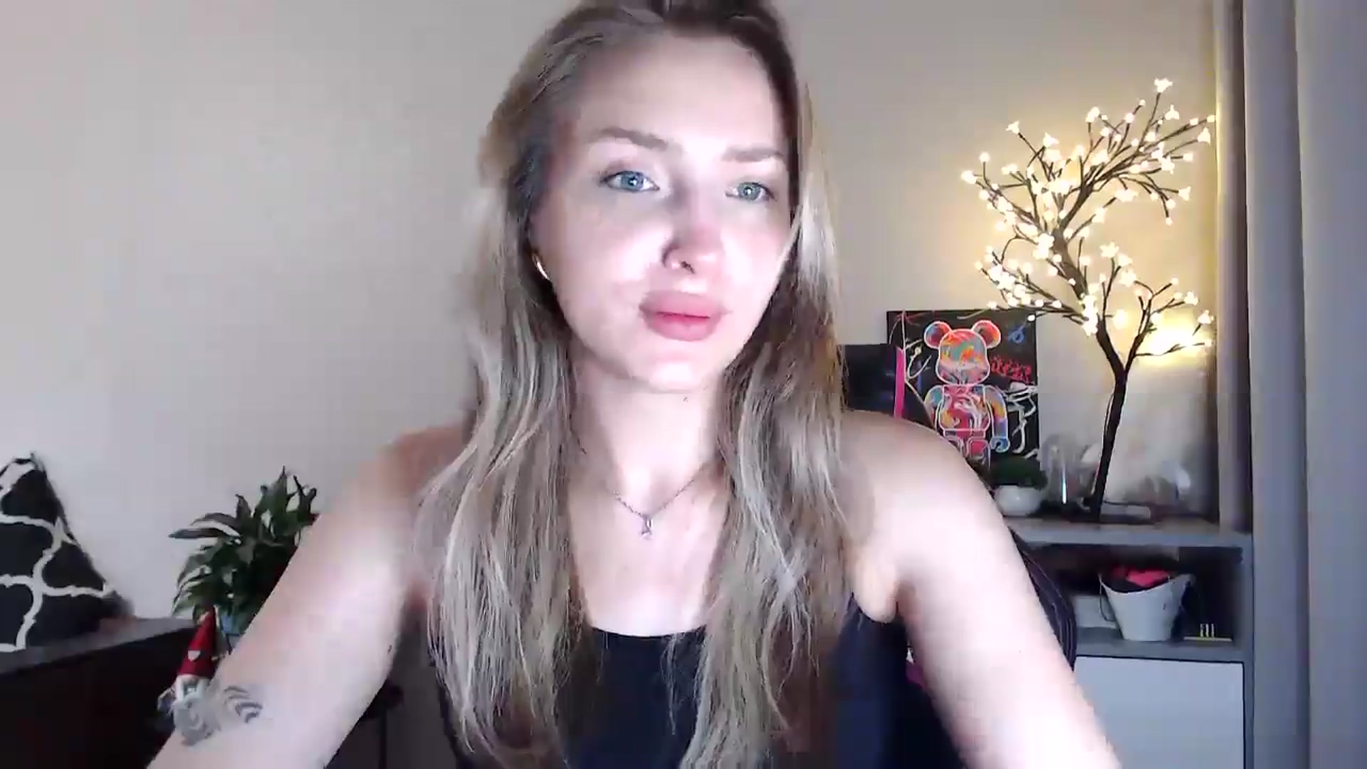 Gallery image thumbnail from My_Diana's myfreecams stream on, 07/09/2025, 21:07 image 9 of 20