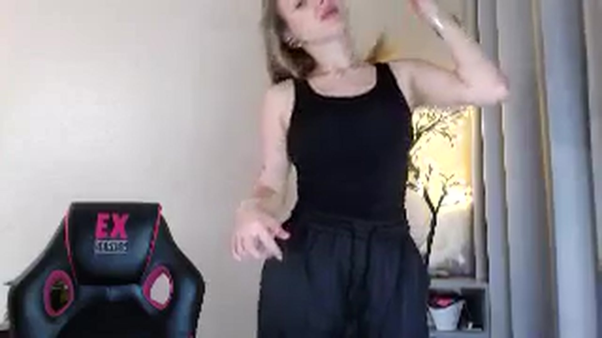 Gallery image thumbnail from My_Diana's myfreecams stream on, 07/09/2025, 21:07 image 18 of 20