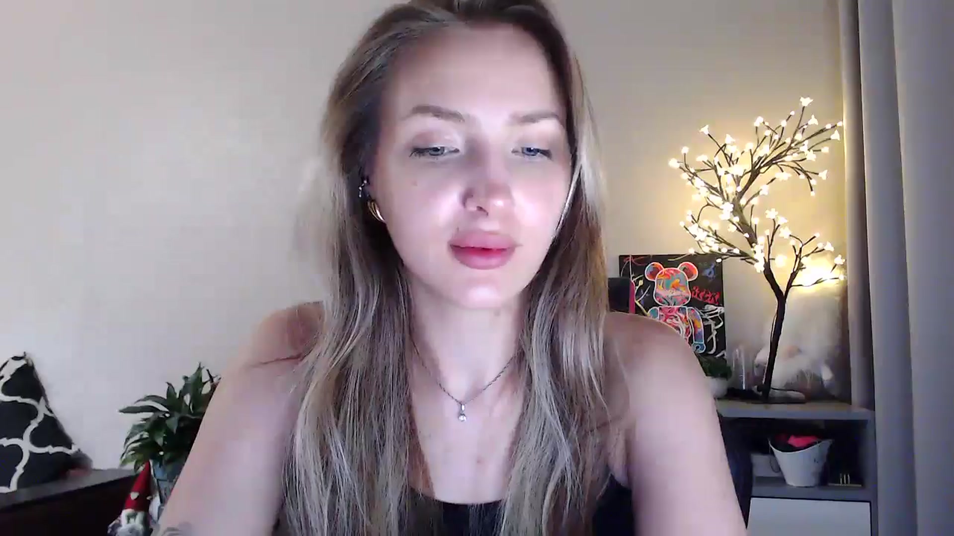 Gallery image thumbnail from My_Diana's myfreecams stream on, 07/09/2025, 21:07 image 6 of 20