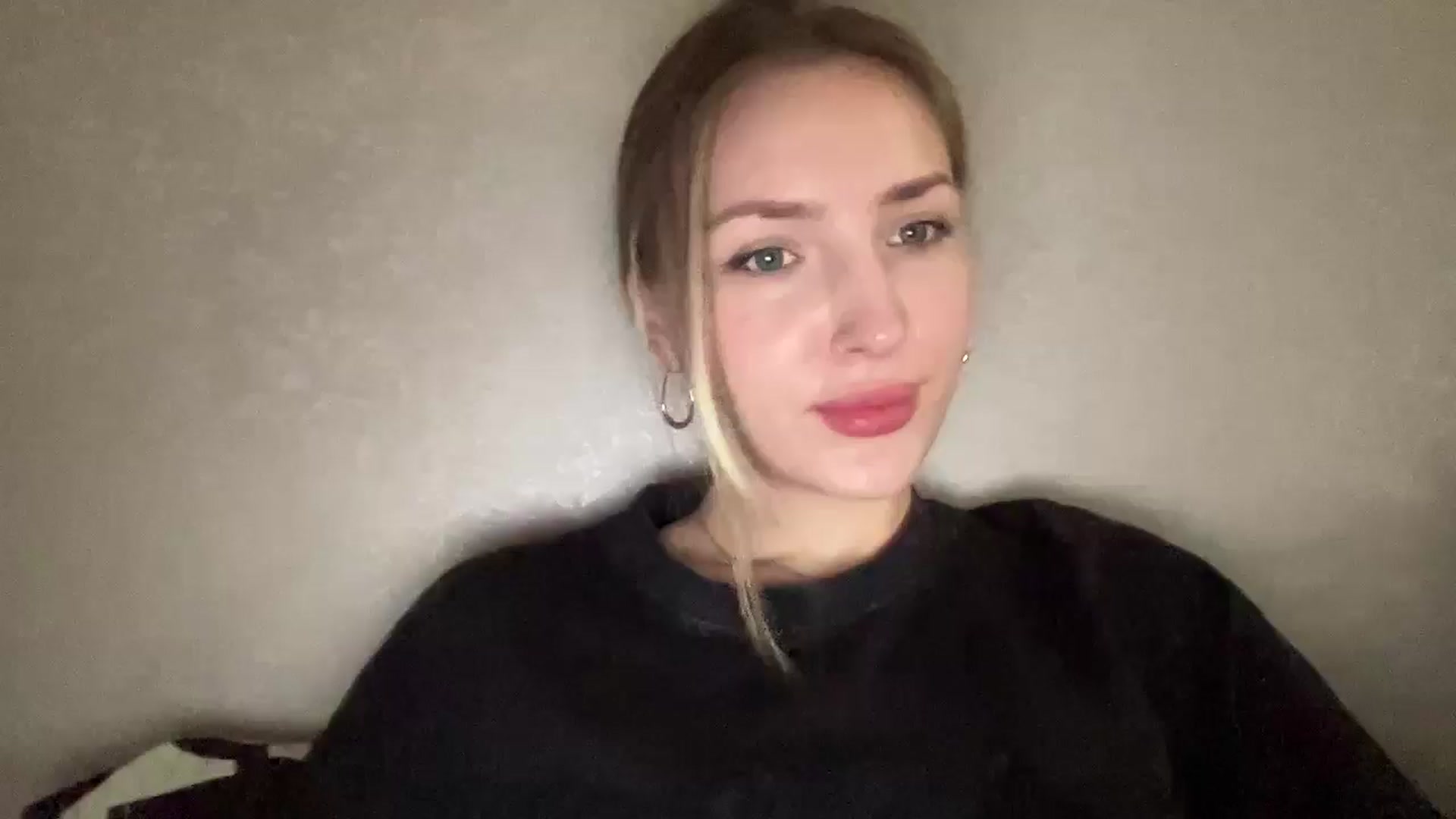 Gallery image thumbnail from My_Diana's myfreecams stream on, 07/10/2025, 16:06 image 11 of 20