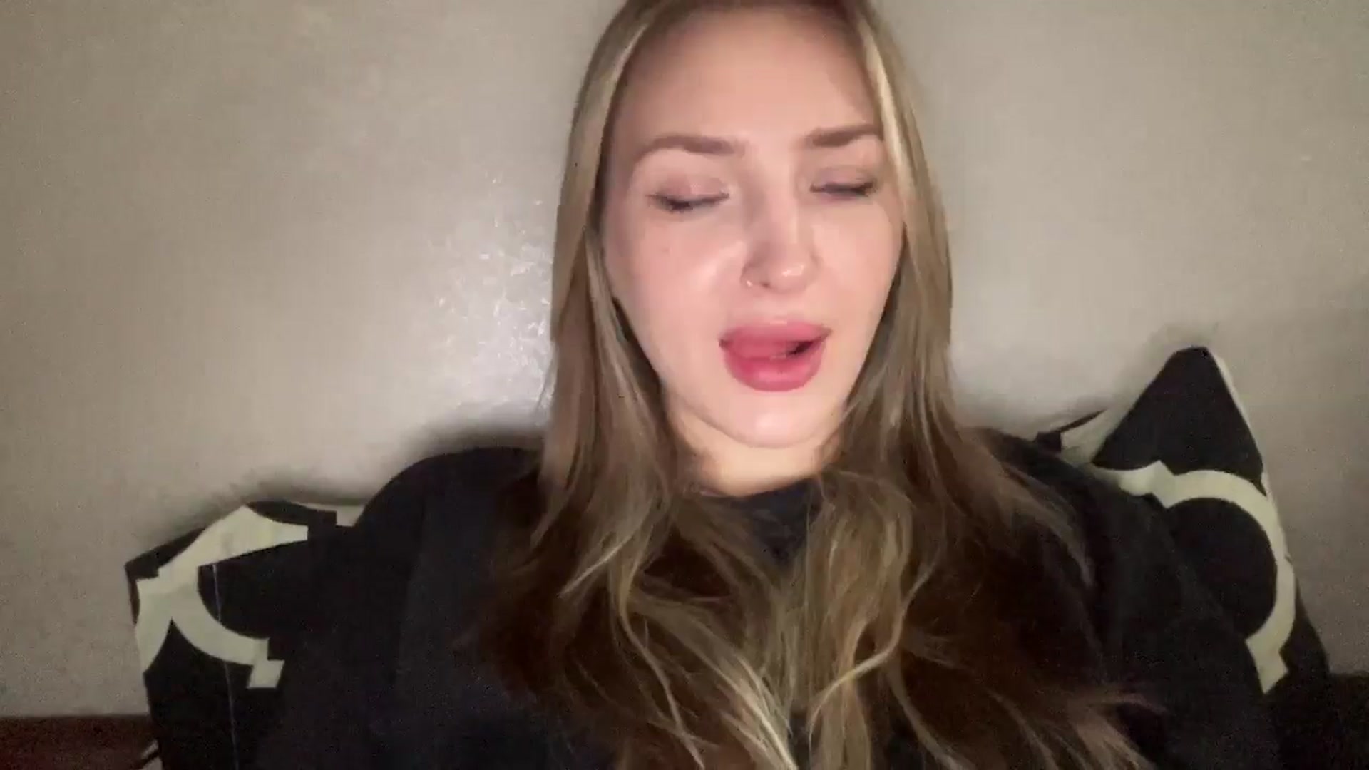 Gallery image thumbnail from My_Diana's myfreecams stream on, 07/10/2025, 16:06 image 14 of 20