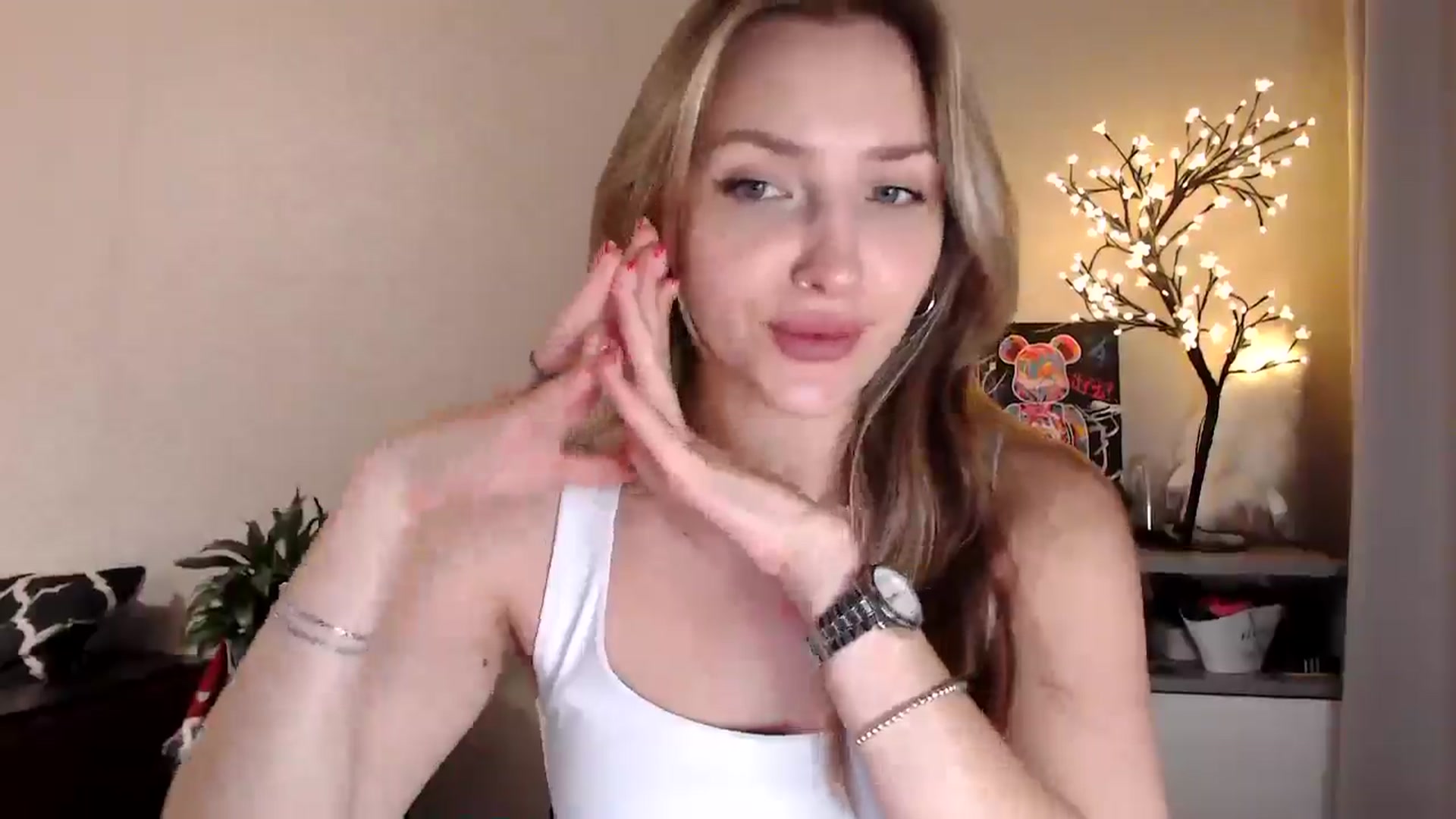 Gallery image thumbnail from My_Diana's myfreecams stream on, 07/10/2025, 21:44 image 11 of 20