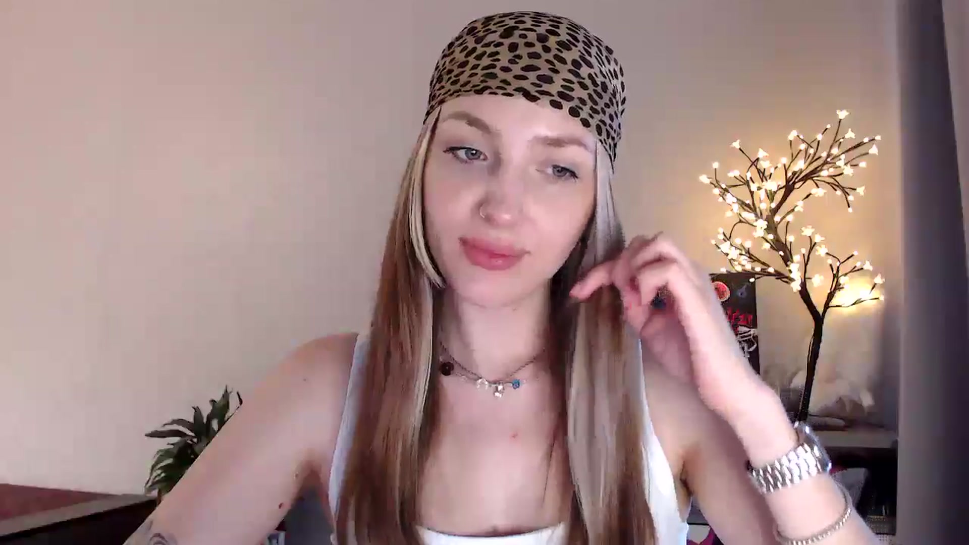 Gallery image thumbnail from My_Diana's myfreecams stream on, 07/11/2025, 16:13 image 8 of 20