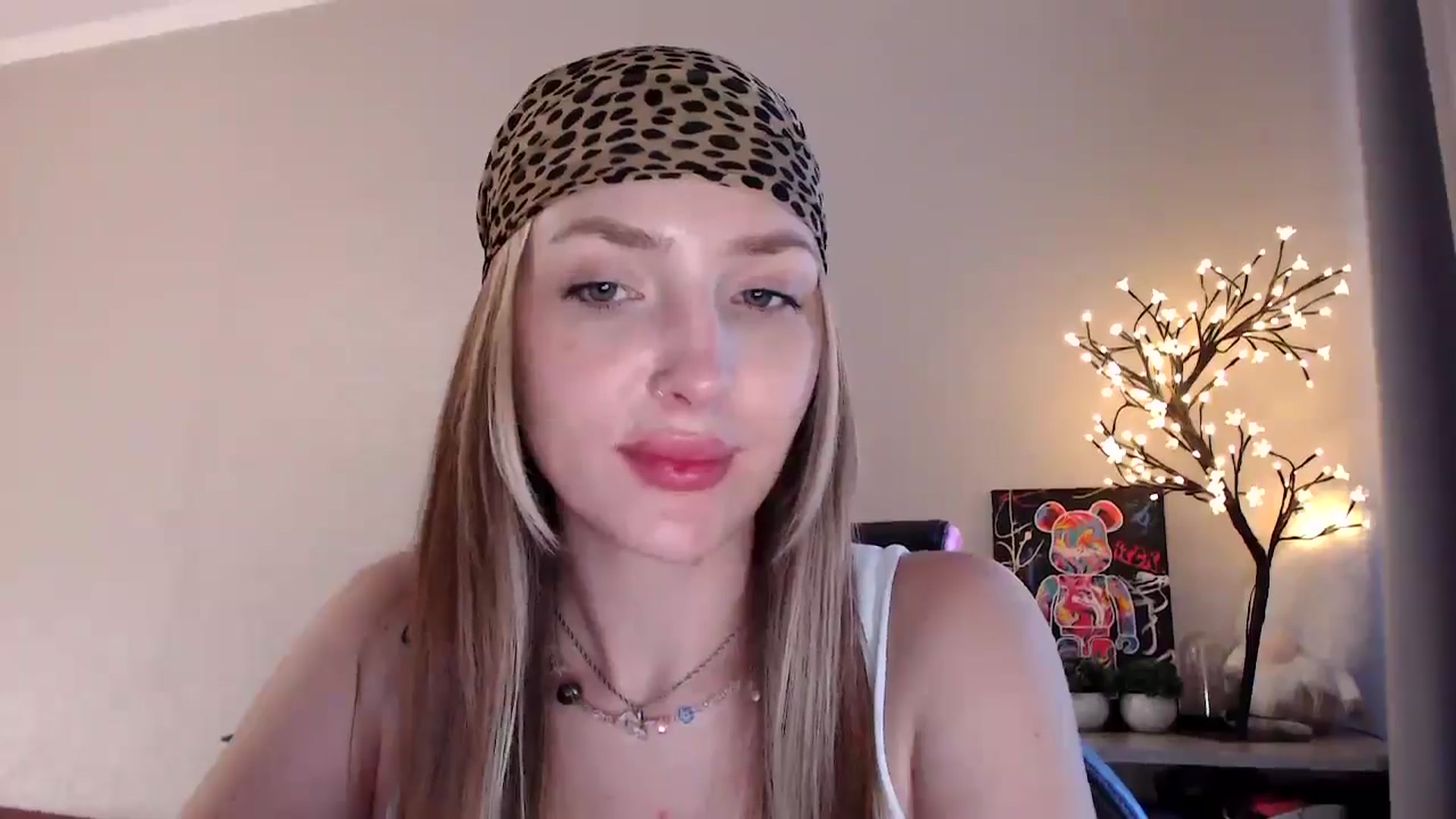 Gallery image thumbnail from My_Diana's myfreecams stream on, 07/11/2025, 16:13 image 4 of 20
