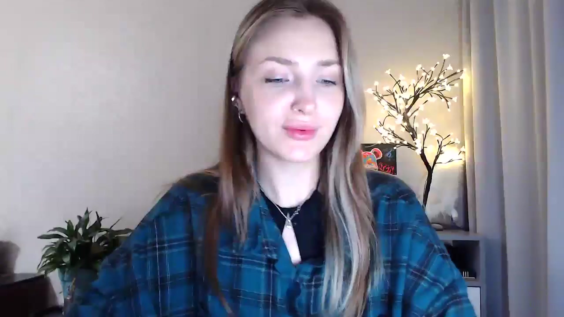 Gallery image thumbnail from My_Diana's myfreecams stream on, 07/13/2025, 20:02 image 7 of 20