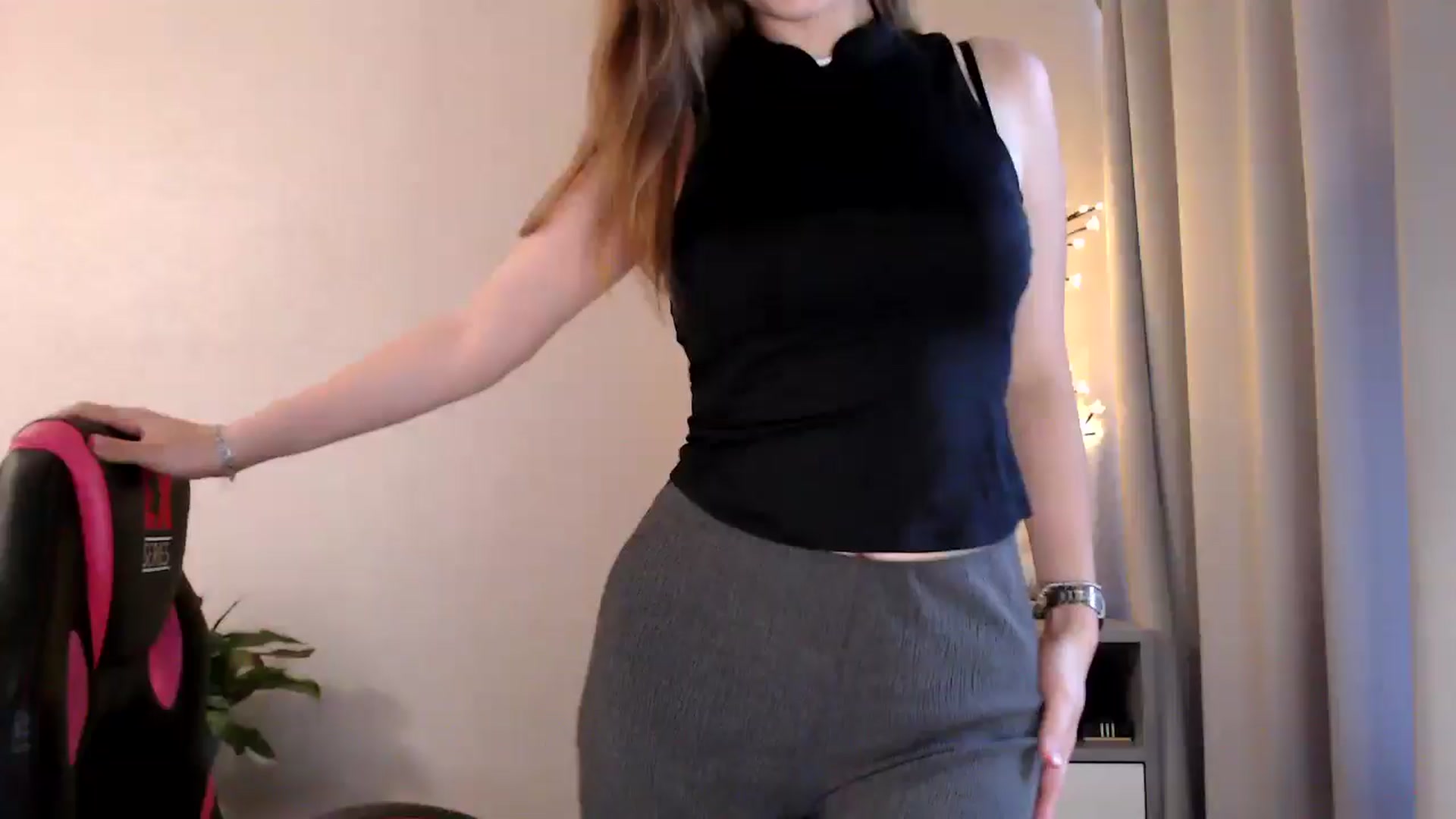Gallery image thumbnail from My_Diana's myfreecams stream on, 07/15/2025, 15:12 image 14 of 20