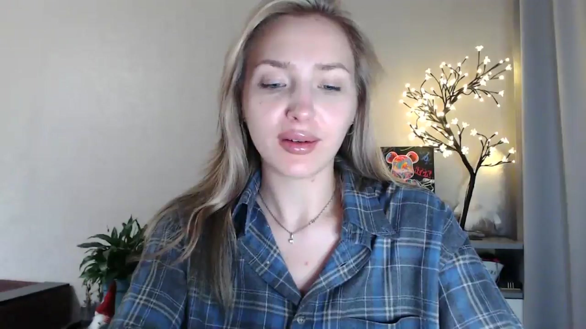 Gallery image thumbnail from My_Diana's myfreecams stream on, 07/18/2025, 17:07 image 8 of 20