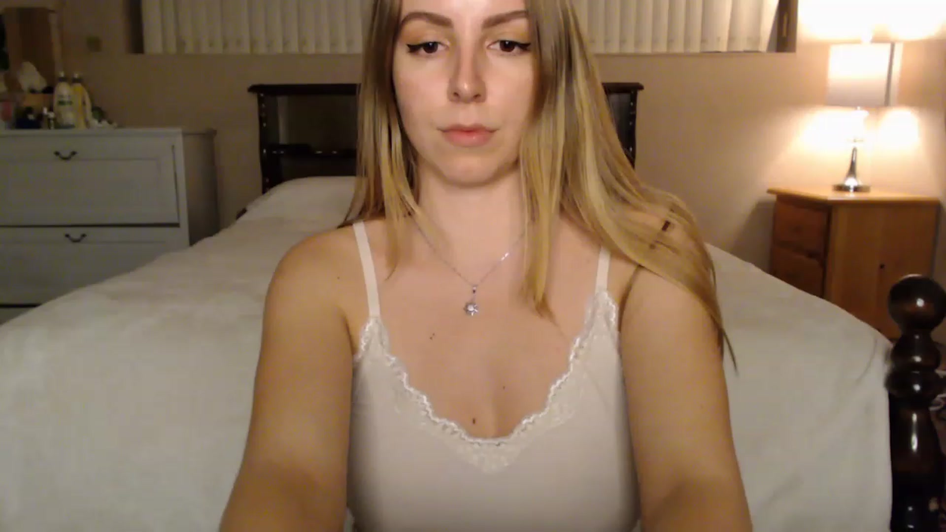 Gallery image thumbnail from MyaDelaney's myfreecams stream on, 12/10/2022, 04:02 image 16 of 20