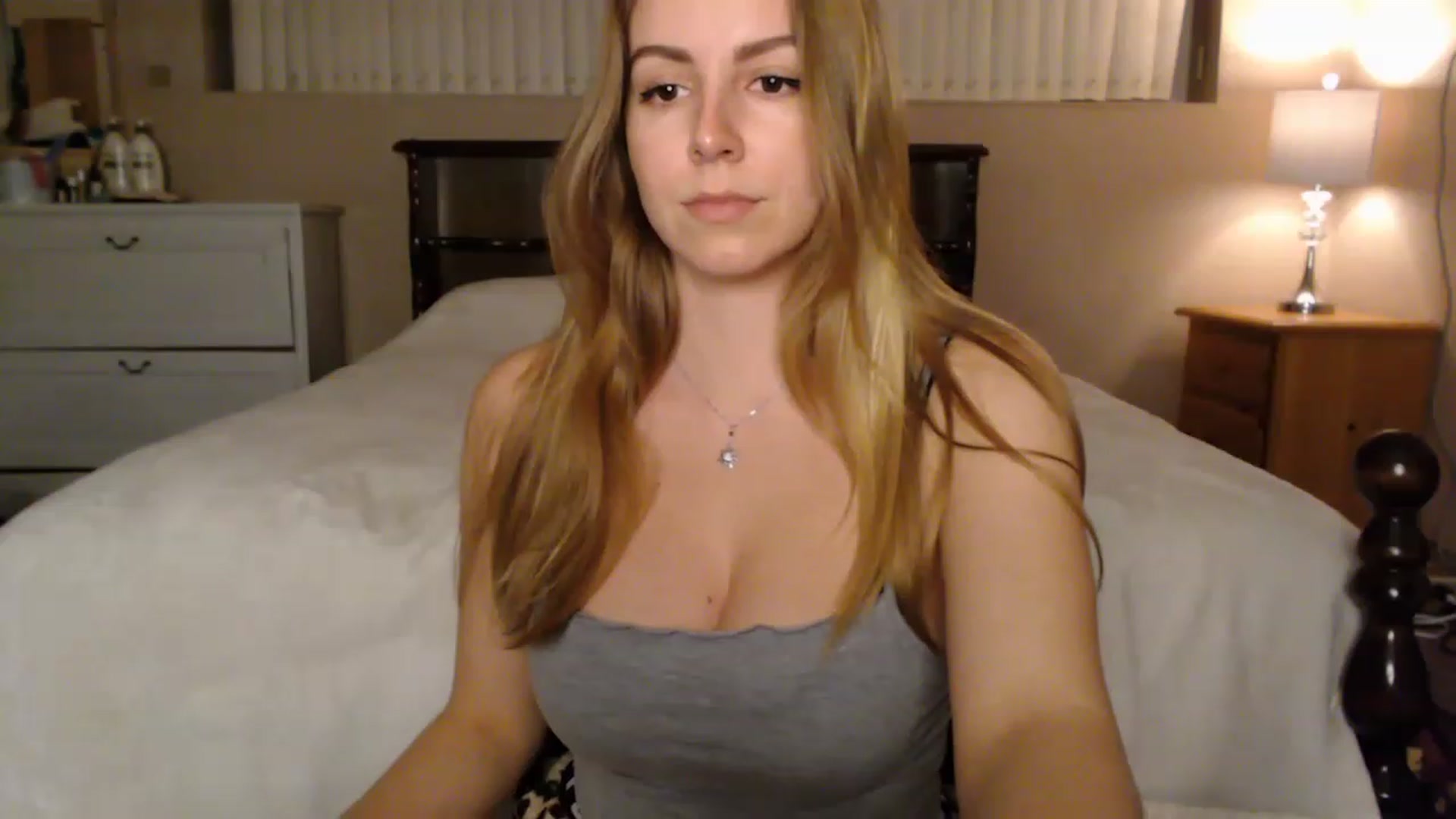 Gallery image thumbnail from MyaDelaney's myfreecams stream on, 12/29/2022, 04:02 image 15 of 20