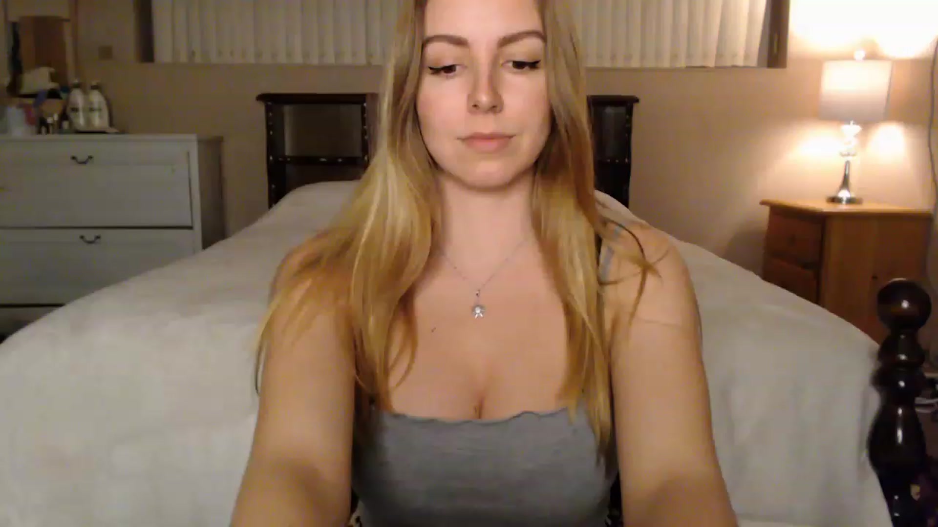 Gallery image thumbnail from MyaDelaney's myfreecams stream on, 12/29/2022, 04:02 image 9 of 20