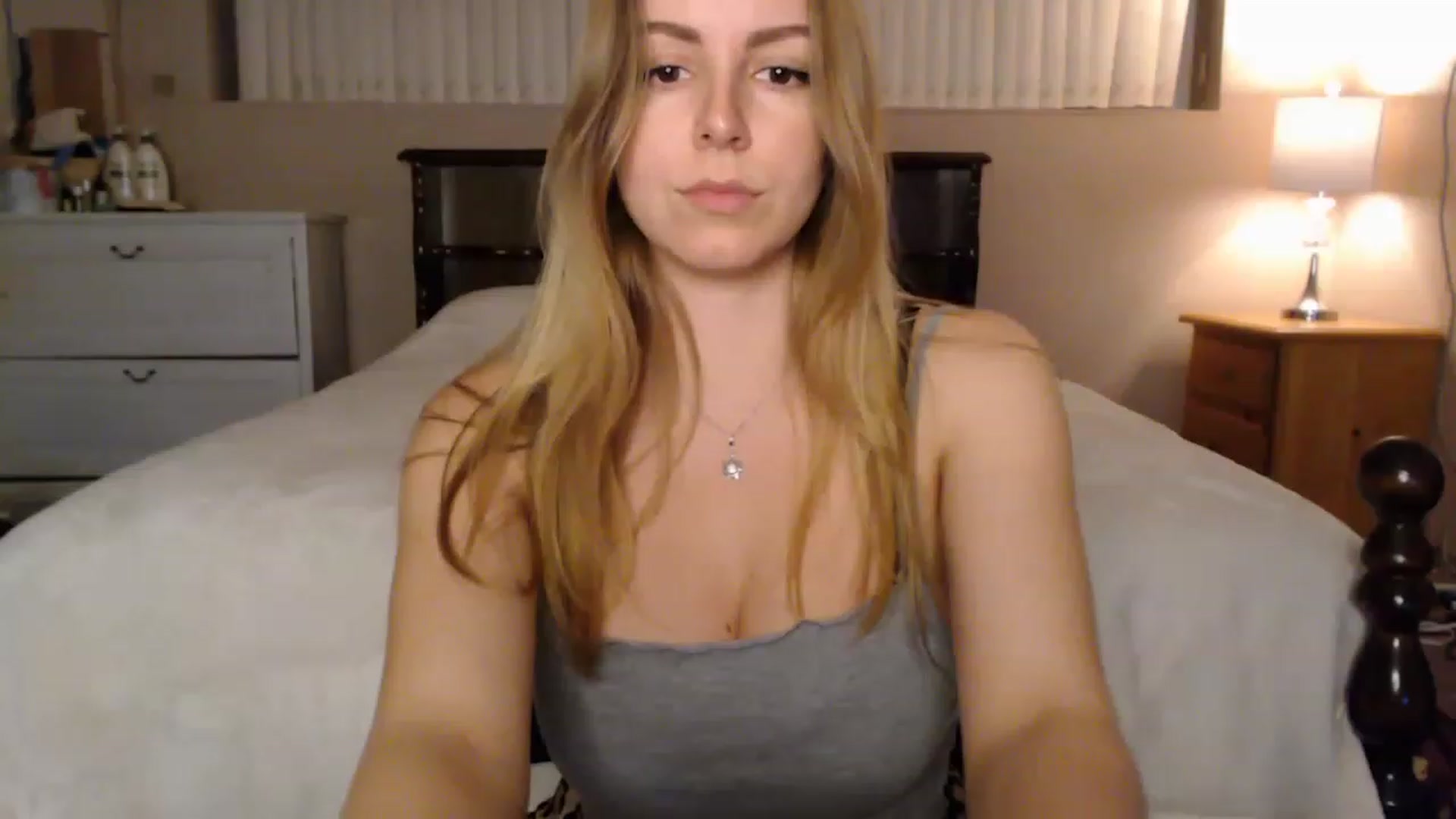 Gallery image thumbnail from MyaDelaney's myfreecams stream on, 12/29/2022, 04:02 image 7 of 20