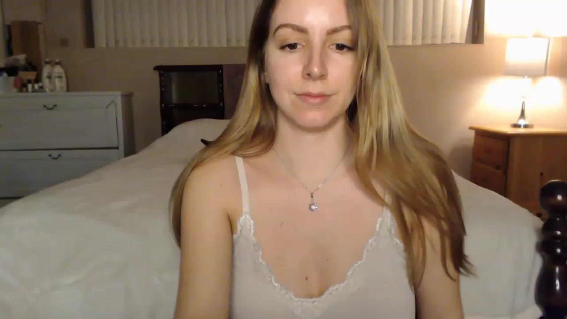 Gallery image thumbnail from MyaDelaney's myfreecams stream on, 01/19/2023, 05:03 image 5 of 20