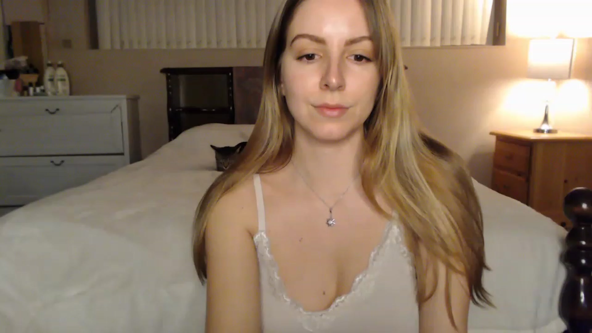 Gallery image thumbnail from MyaDelaney's myfreecams stream on, 01/19/2023, 05:03 image 7 of 20
