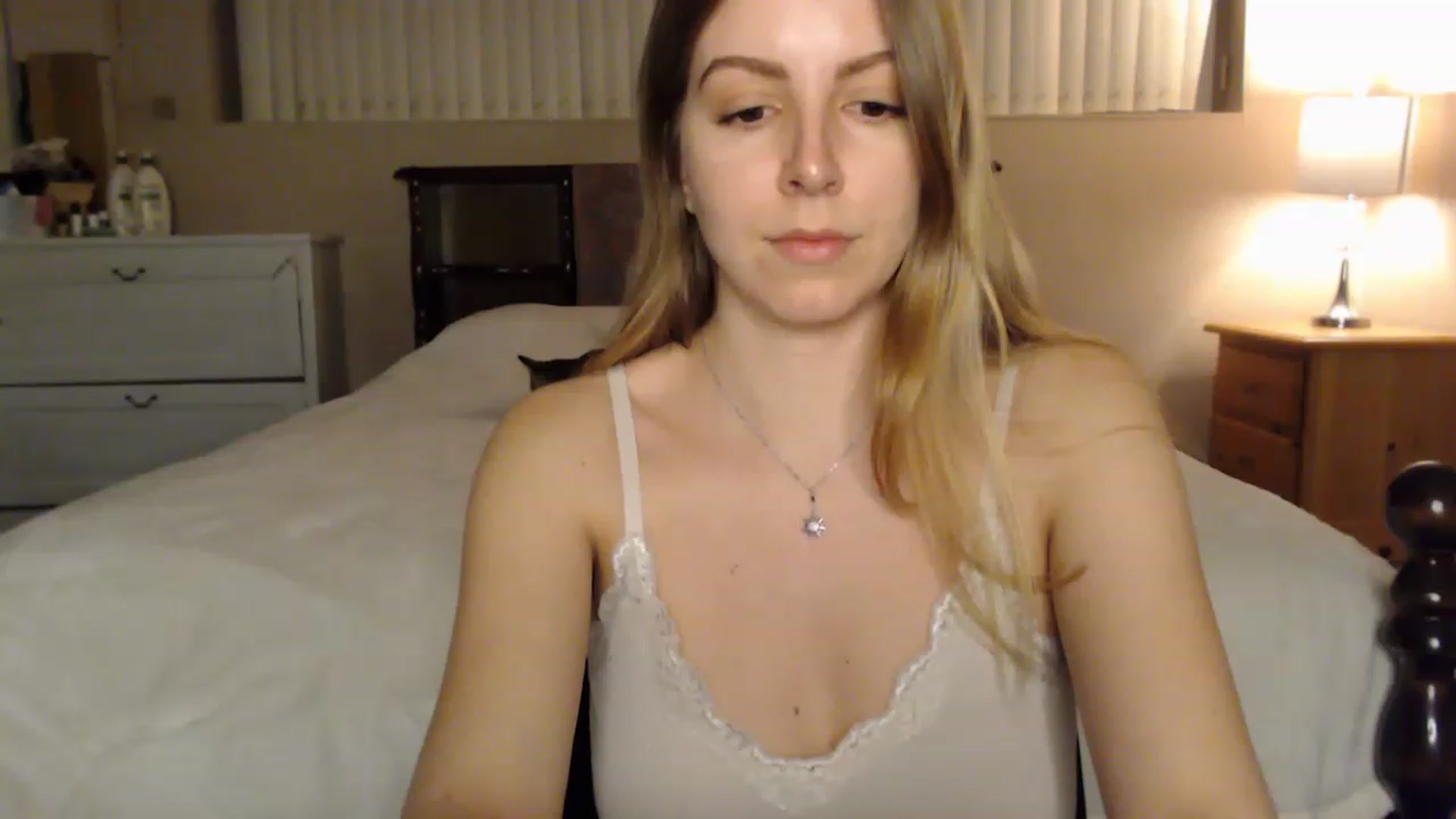 Gallery image thumbnail from MyaDelaney's myfreecams stream on, 01/19/2023, 05:03 image 3 of 20
