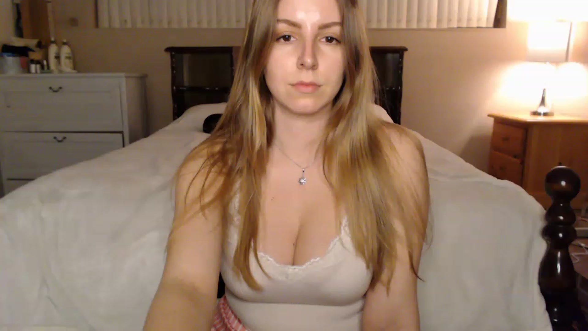 Gallery image thumbnail from MyaDelaney's myfreecams stream on, 02/06/2023, 04:36 image 19 of 20