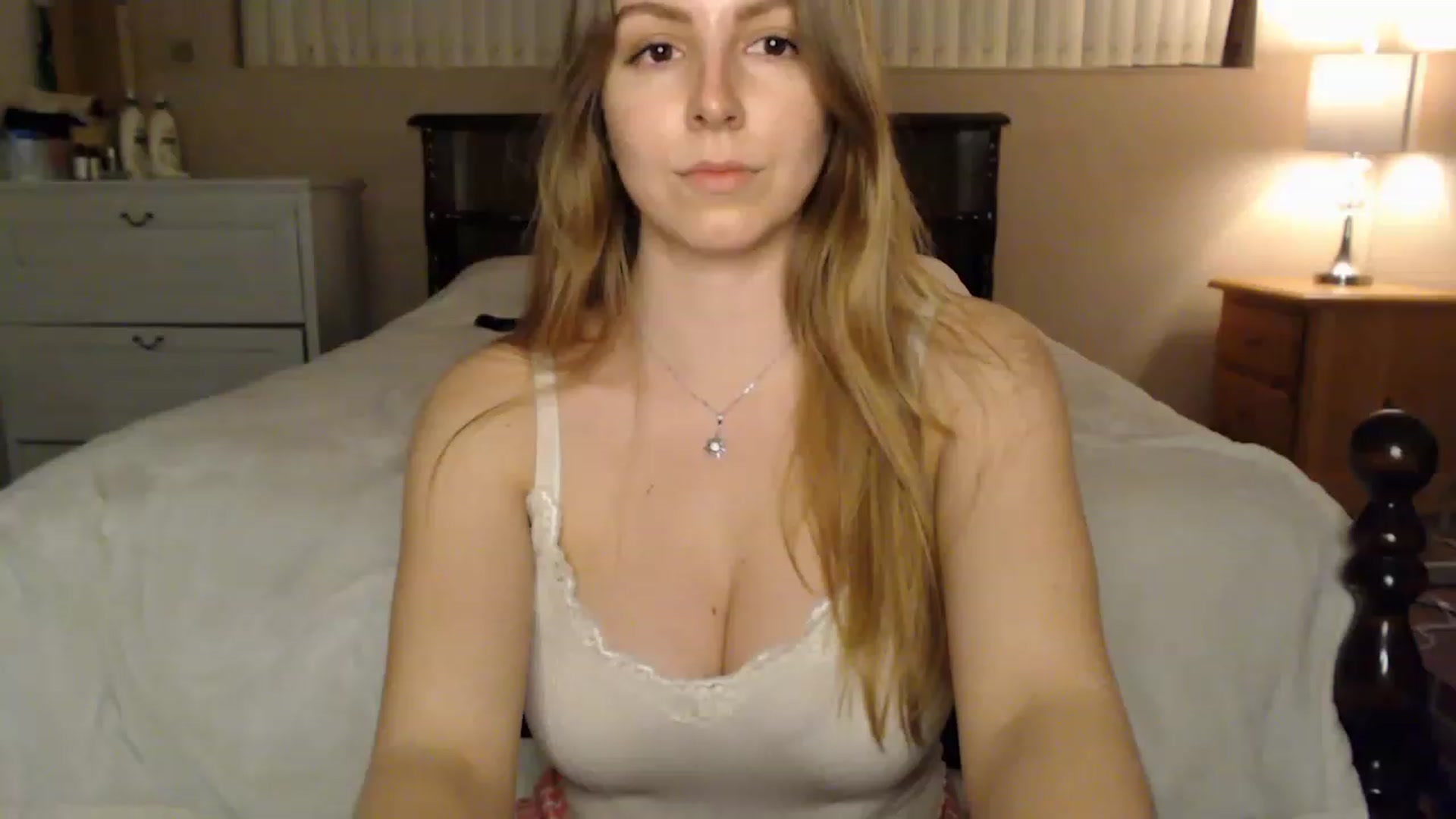Gallery image thumbnail from MyaDelaney's myfreecams stream on, 02/06/2023, 05:38 image 14 of 20