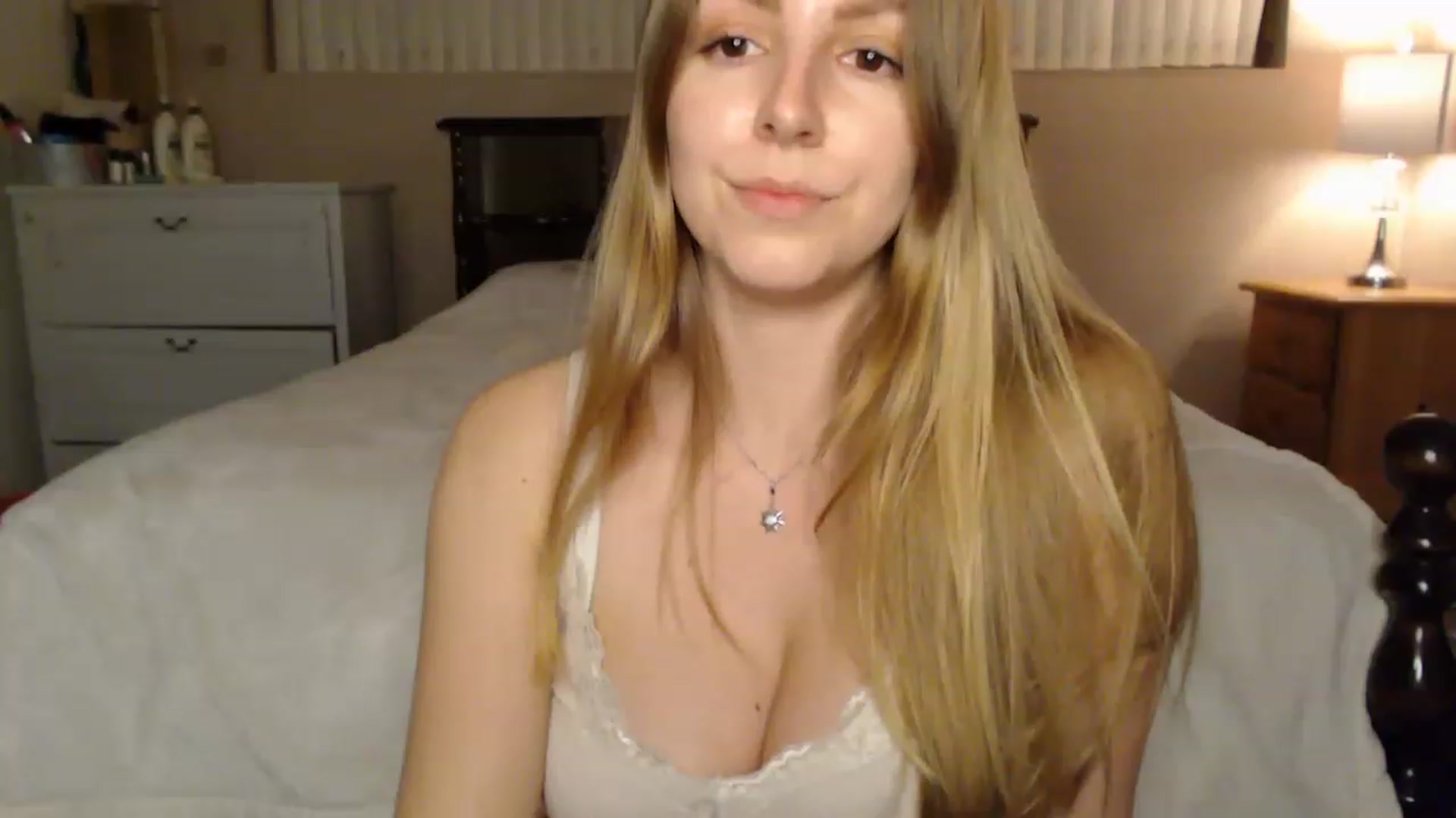 Gallery image thumbnail from MyaDelaney's myfreecams stream on, 02/06/2023, 05:38 image 17 of 20