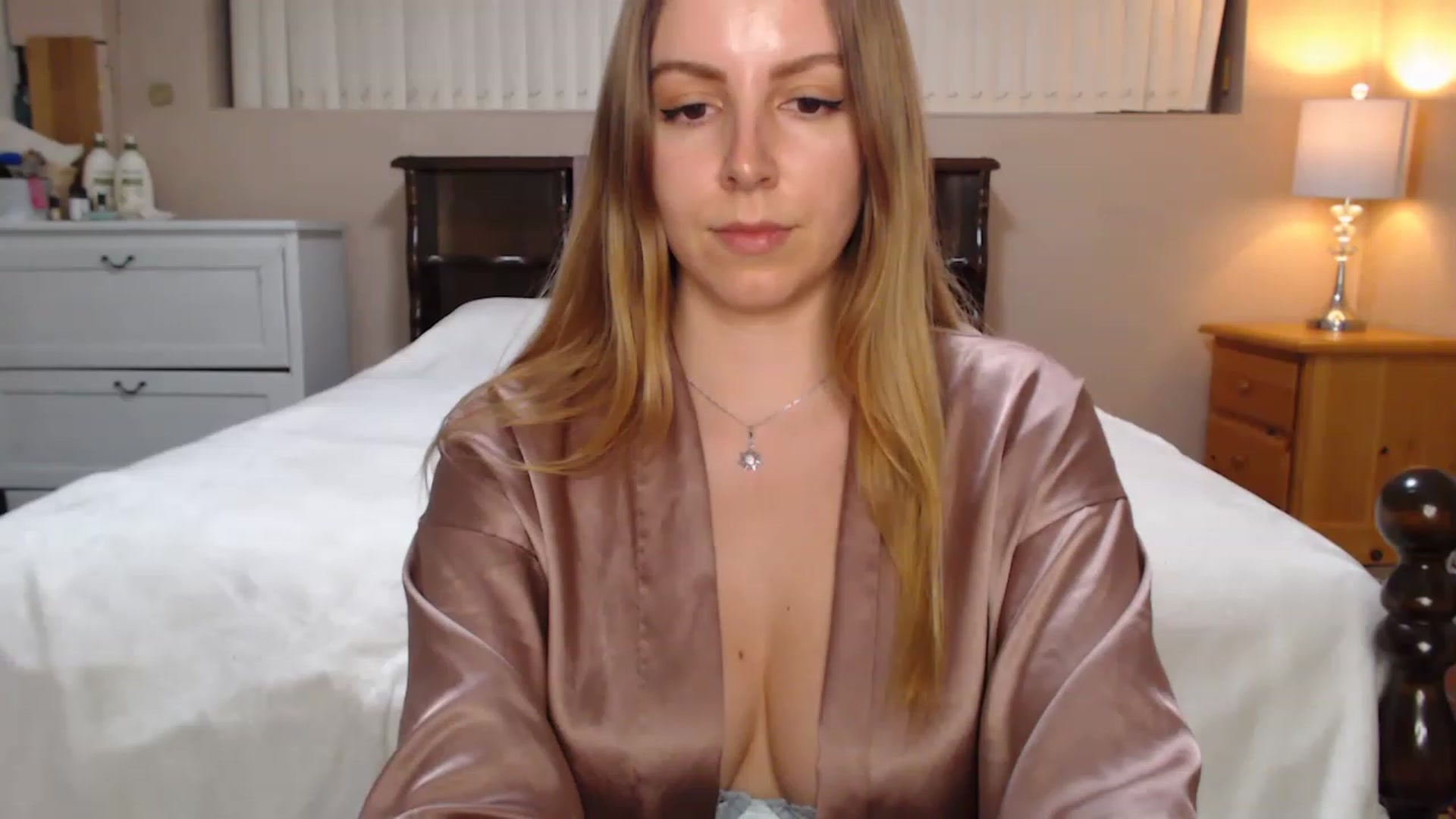Gallery image thumbnail from MyaDelaney's myfreecams stream on, 02/14/2023, 02:05 image 17 of 20