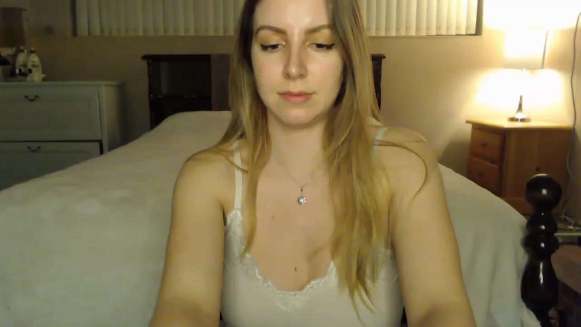 Gallery image thumbnail from MyaDelaney's myfreecams stream on, 02/17/2023, 04:53 image 2 of 20