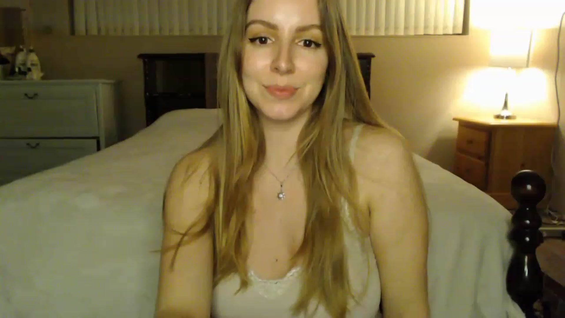Gallery image thumbnail from MyaDelaney's myfreecams stream on, 02/17/2023, 04:53 image 18 of 20