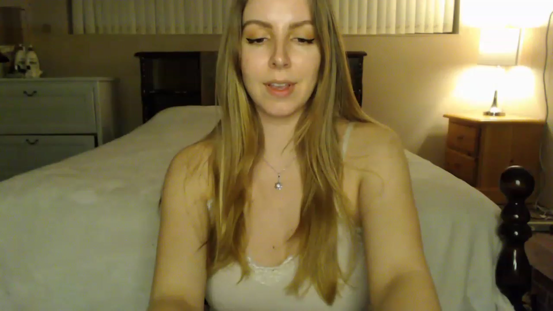 Gallery image thumbnail from MyaDelaney's myfreecams stream on, 02/17/2023, 04:53 image 19 of 20