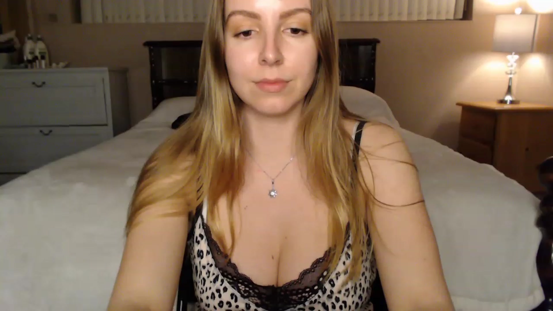 Gallery image thumbnail from MyaDelaney's myfreecams stream on, 02/21/2023, 05:22 image 6 of 20