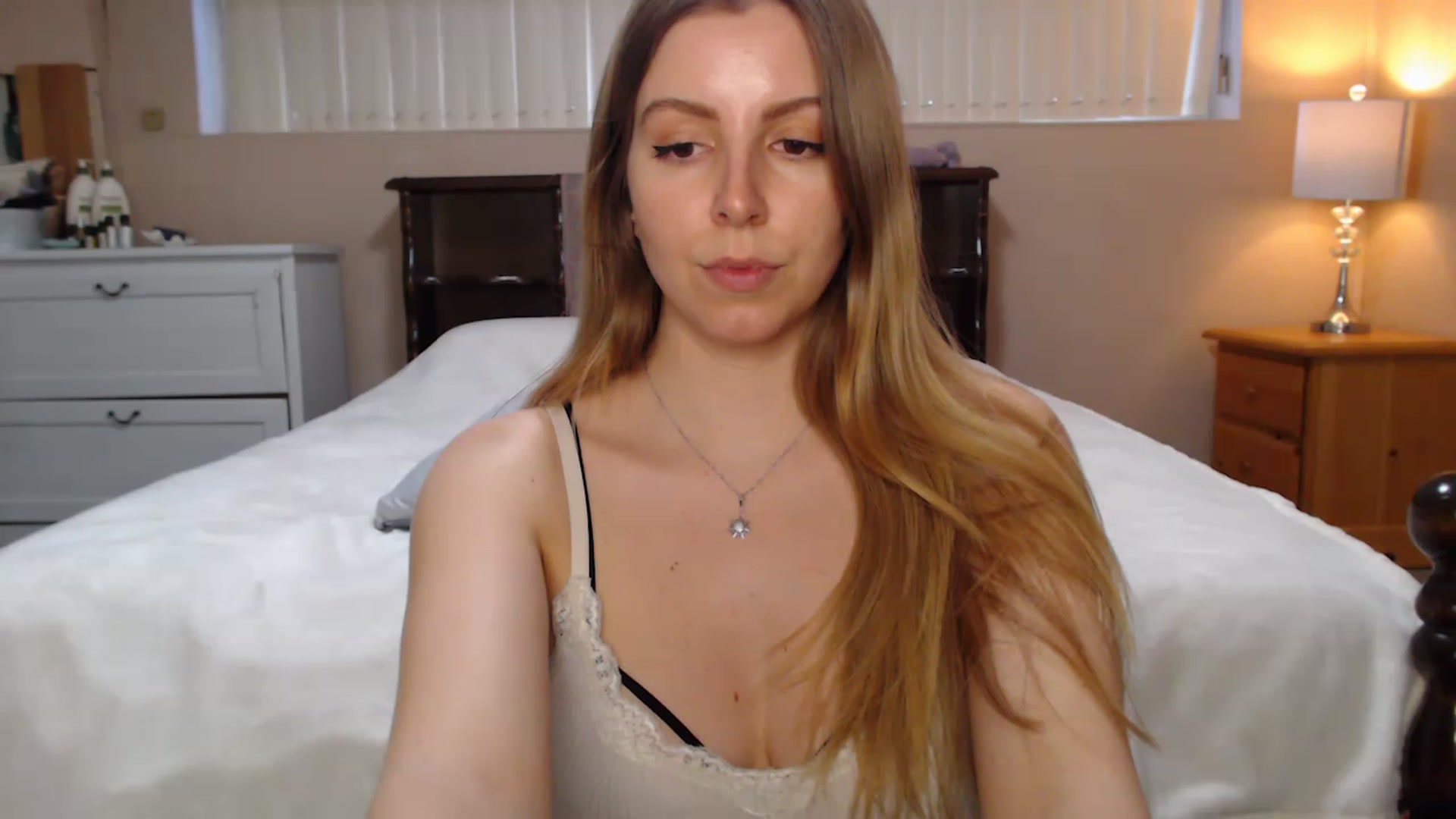 Gallery image thumbnail from MyaDelaney's myfreecams stream on, 02/23/2023, 01:04 image 16 of 20