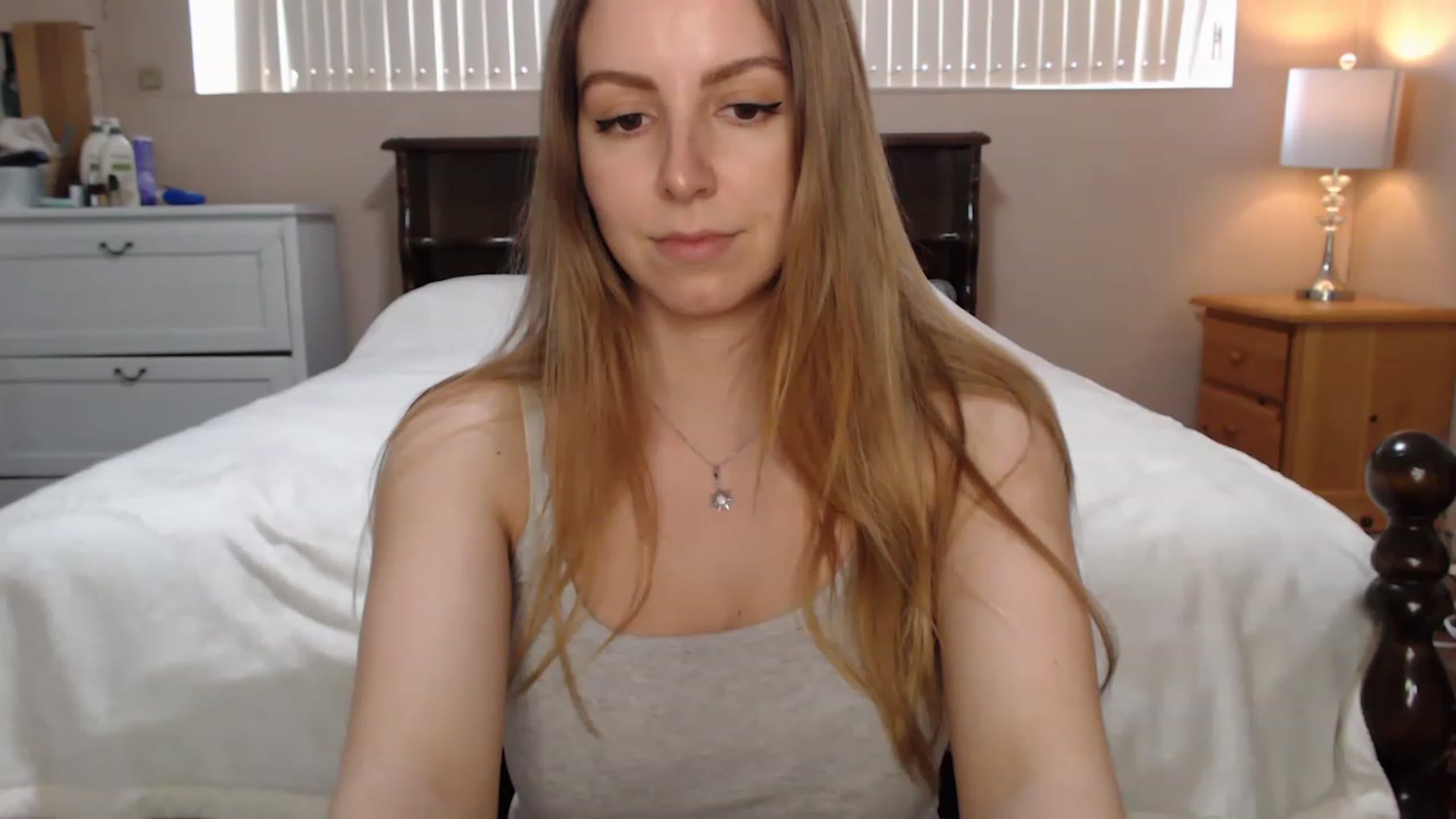 Gallery image thumbnail from MyaDelaney's myfreecams stream on, 02/27/2023, 01:03 image 4 of 20