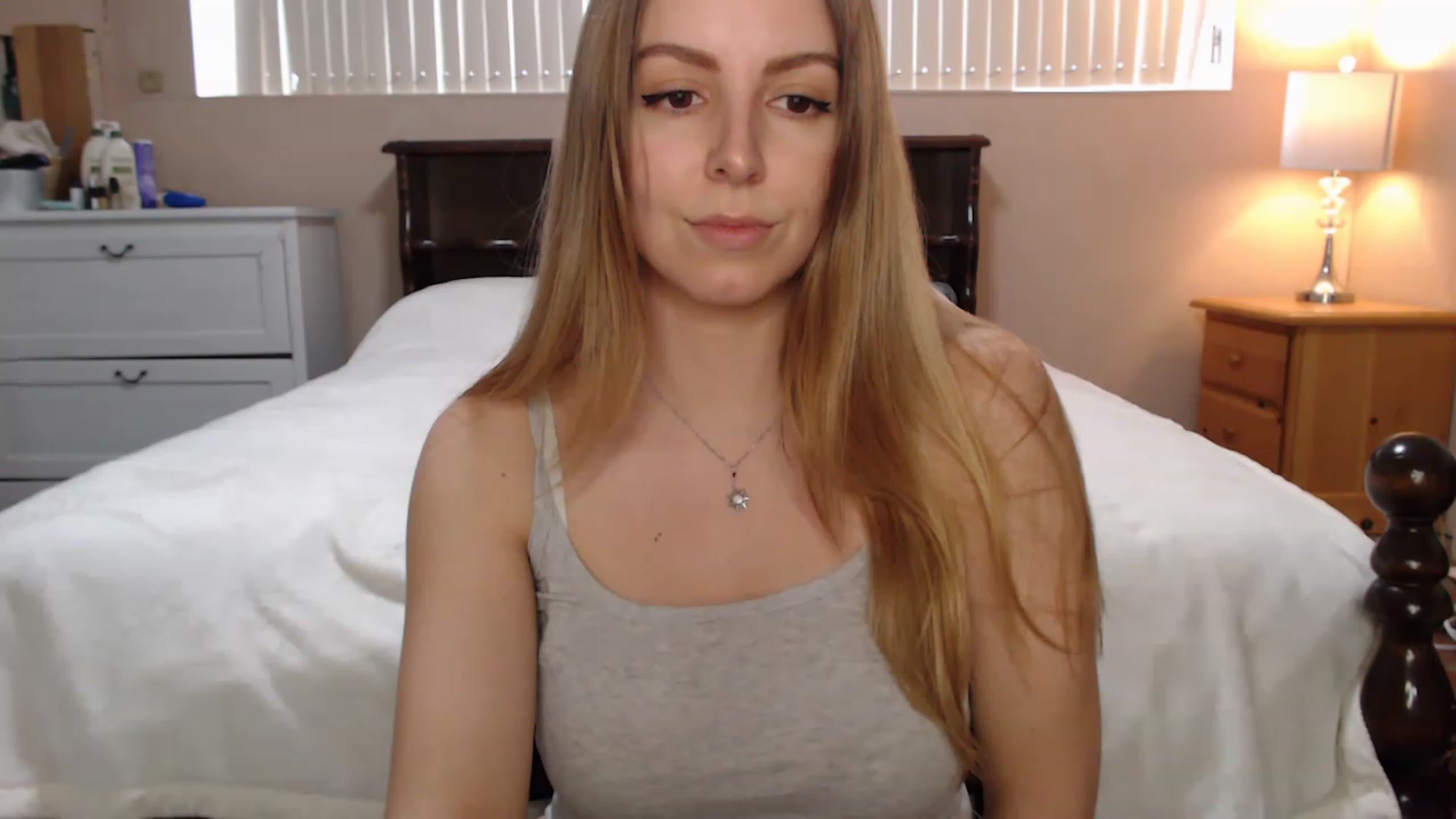 Gallery image thumbnail from MyaDelaney's myfreecams stream on, 02/27/2023, 01:13 image 2 of 20