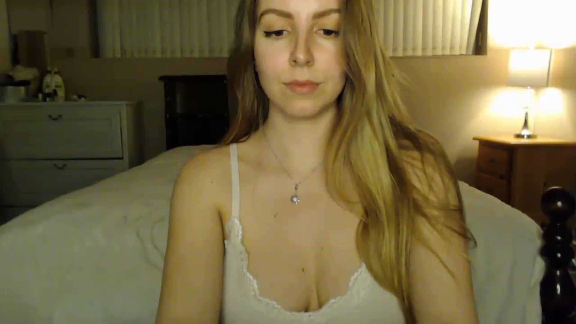 Gallery image thumbnail from MyaDelaney's myfreecams stream on, 02/27/2023, 06:12 image 14 of 20