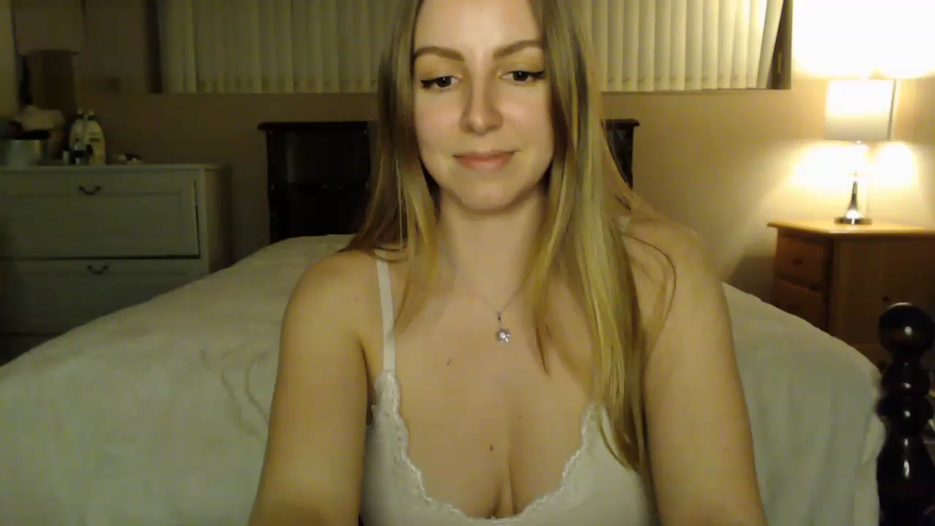 Gallery image thumbnail from MyaDelaney's myfreecams stream on, 02/27/2023, 06:12 image 5 of 20