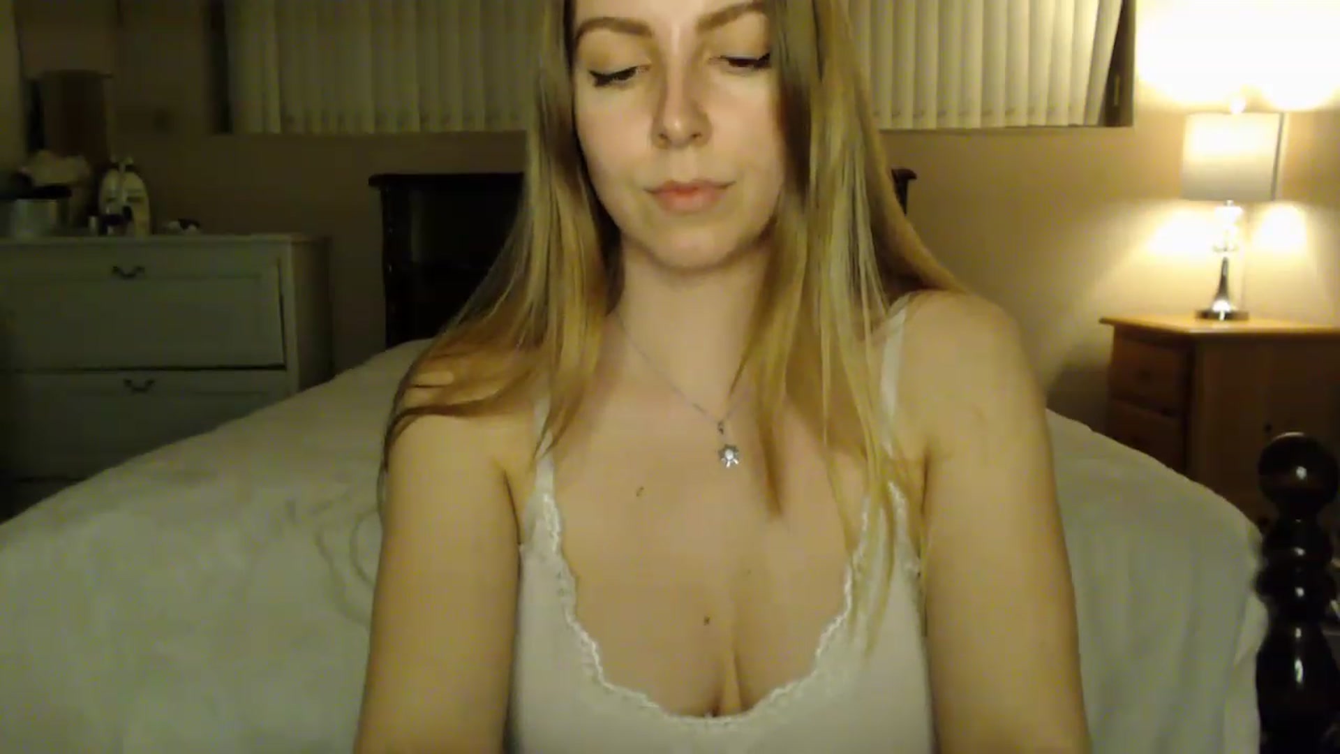 Gallery image thumbnail from MyaDelaney's myfreecams stream on, 02/27/2023, 06:12 image 11 of 20