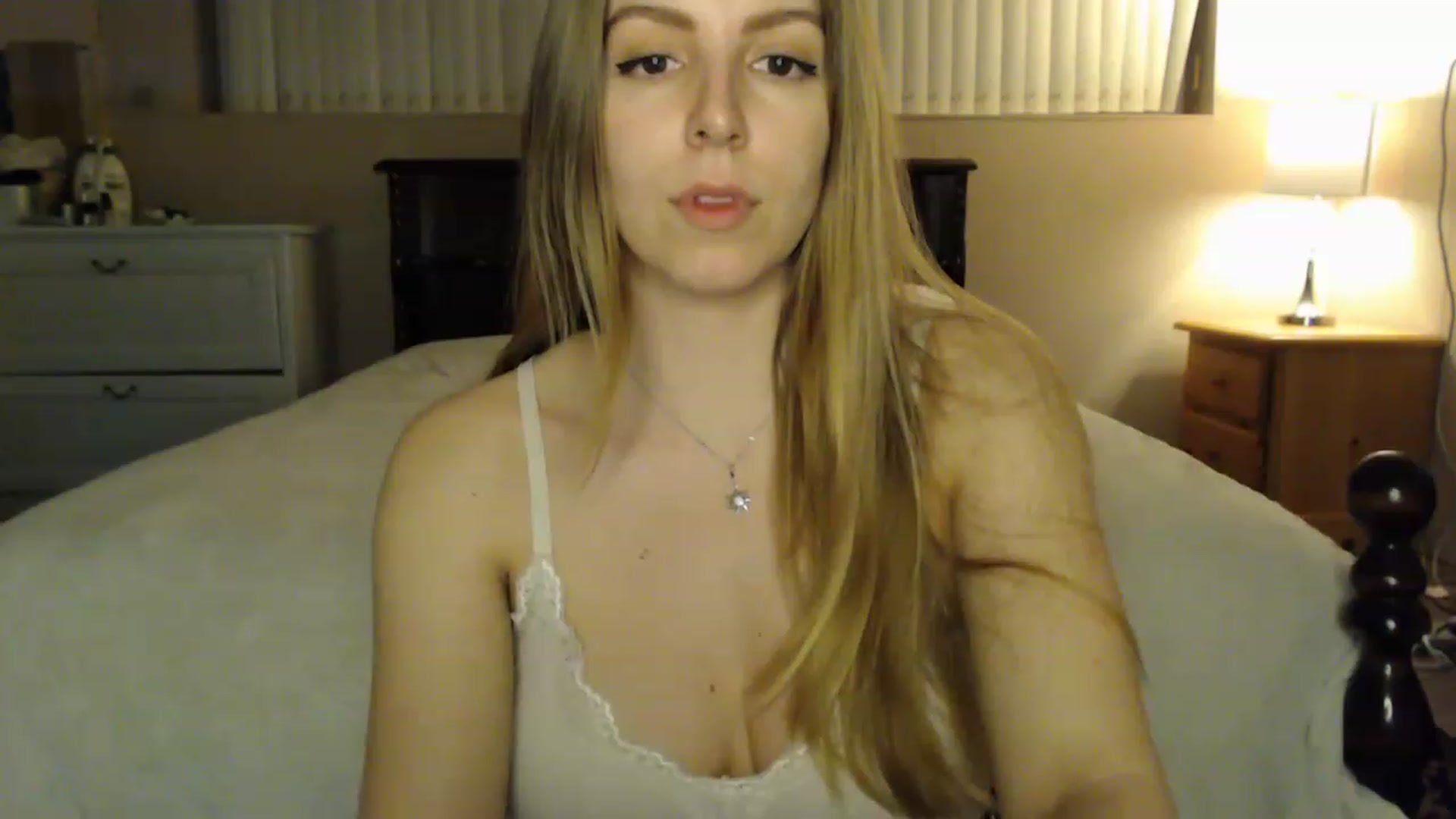 Gallery image thumbnail from MyaDelaney's myfreecams stream on, 02/27/2023, 07:50 image 8 of 20