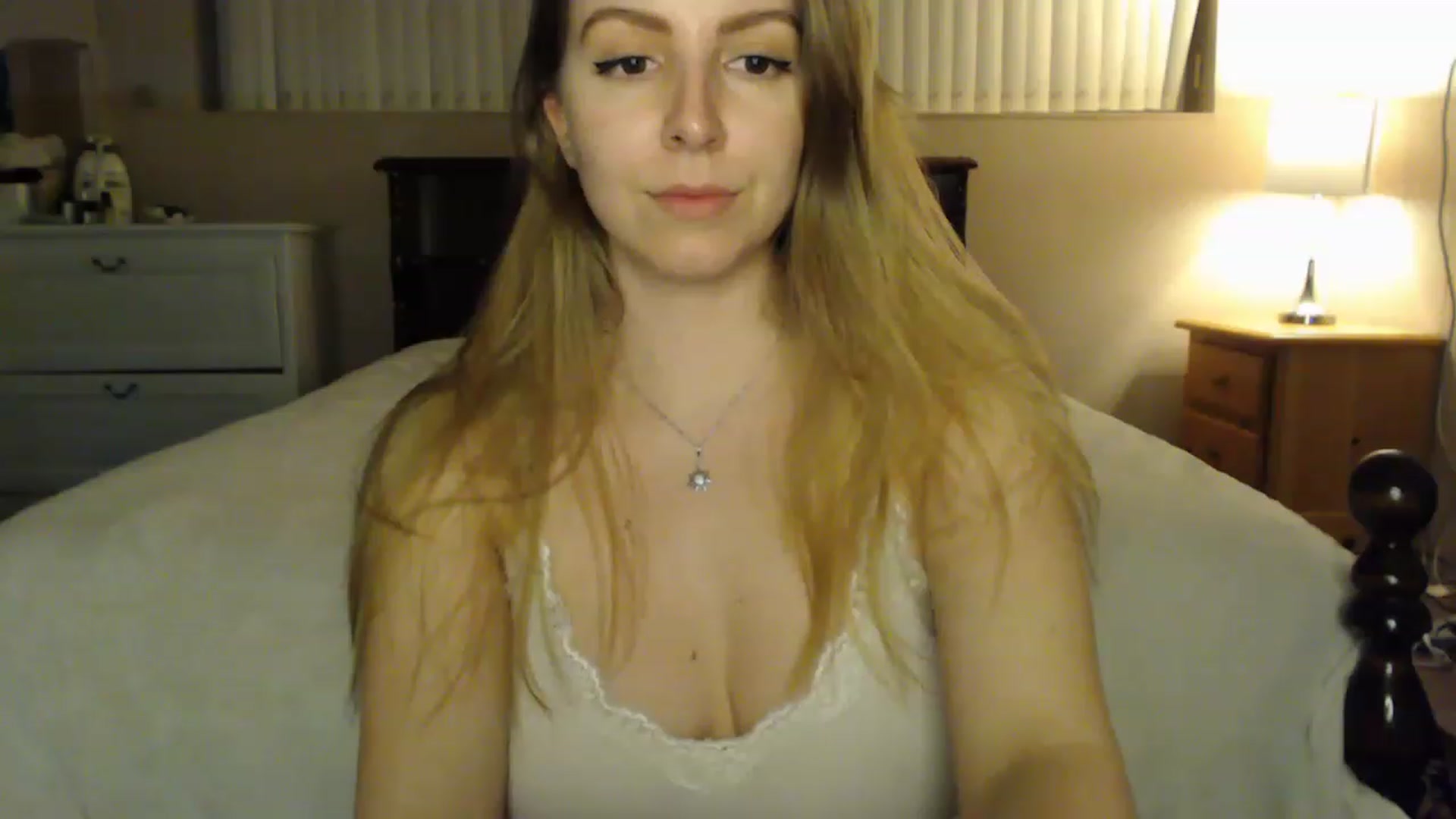 Gallery image thumbnail from MyaDelaney's myfreecams stream on, 02/27/2023, 07:50 image 11 of 20