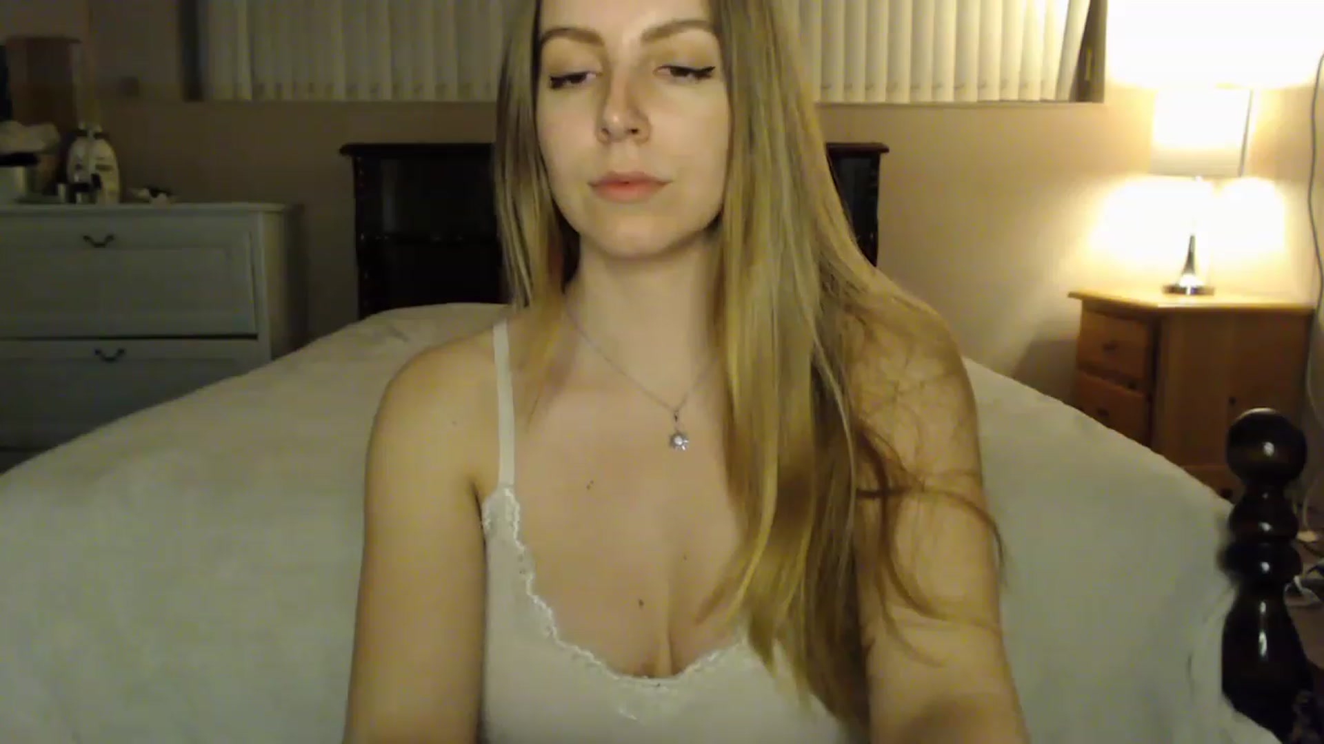Gallery image thumbnail from MyaDelaney's myfreecams stream on, 02/27/2023, 07:50 image 6 of 20
