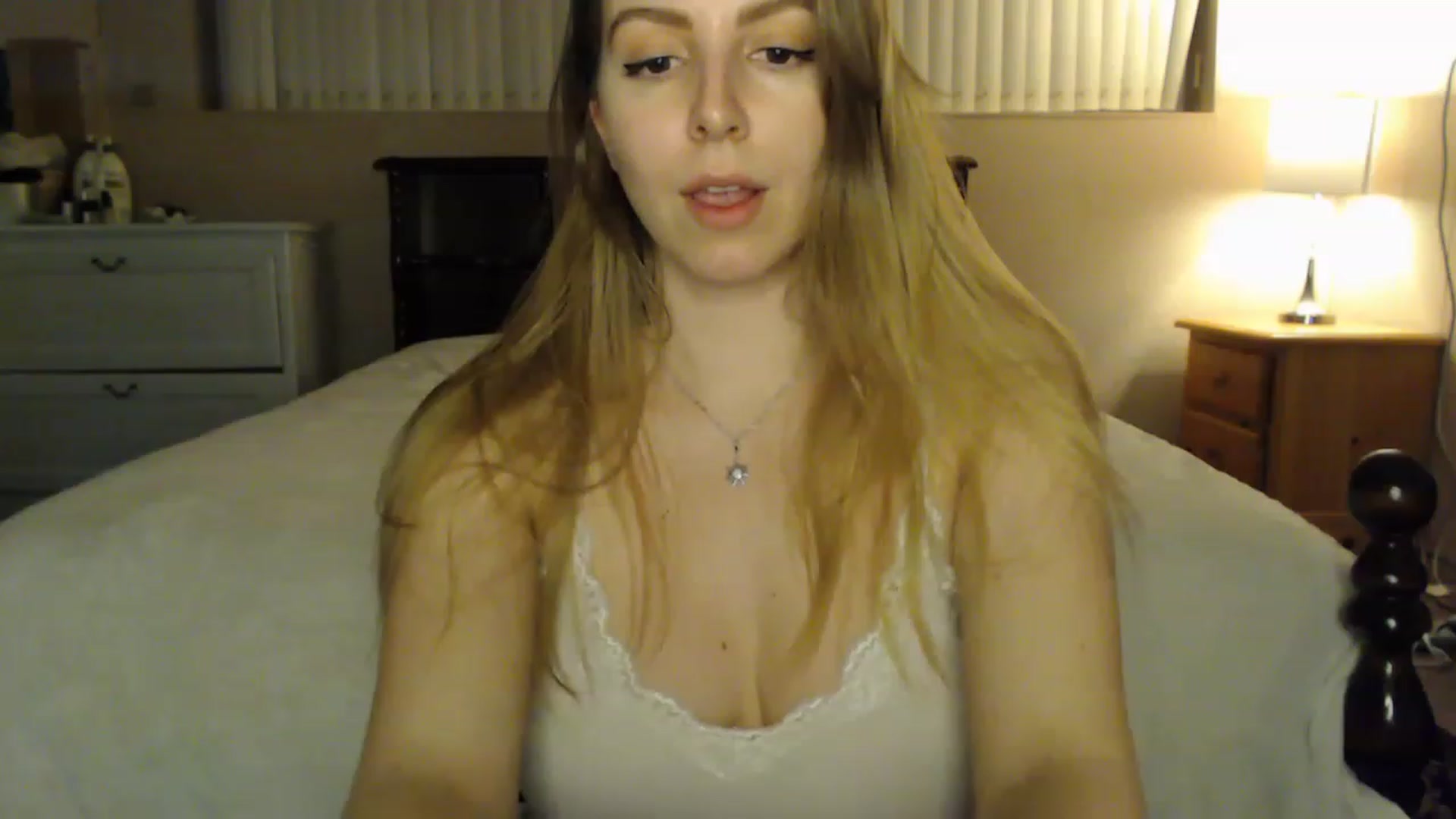 Gallery image thumbnail from MyaDelaney's myfreecams stream on, 02/27/2023, 07:50 image 13 of 20