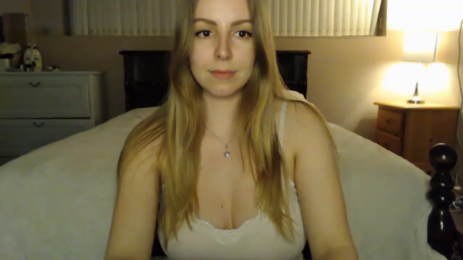 Gallery image thumbnail from MyaDelaney's myfreecams stream on, 02/27/2023, 07:50 image 2 of 20