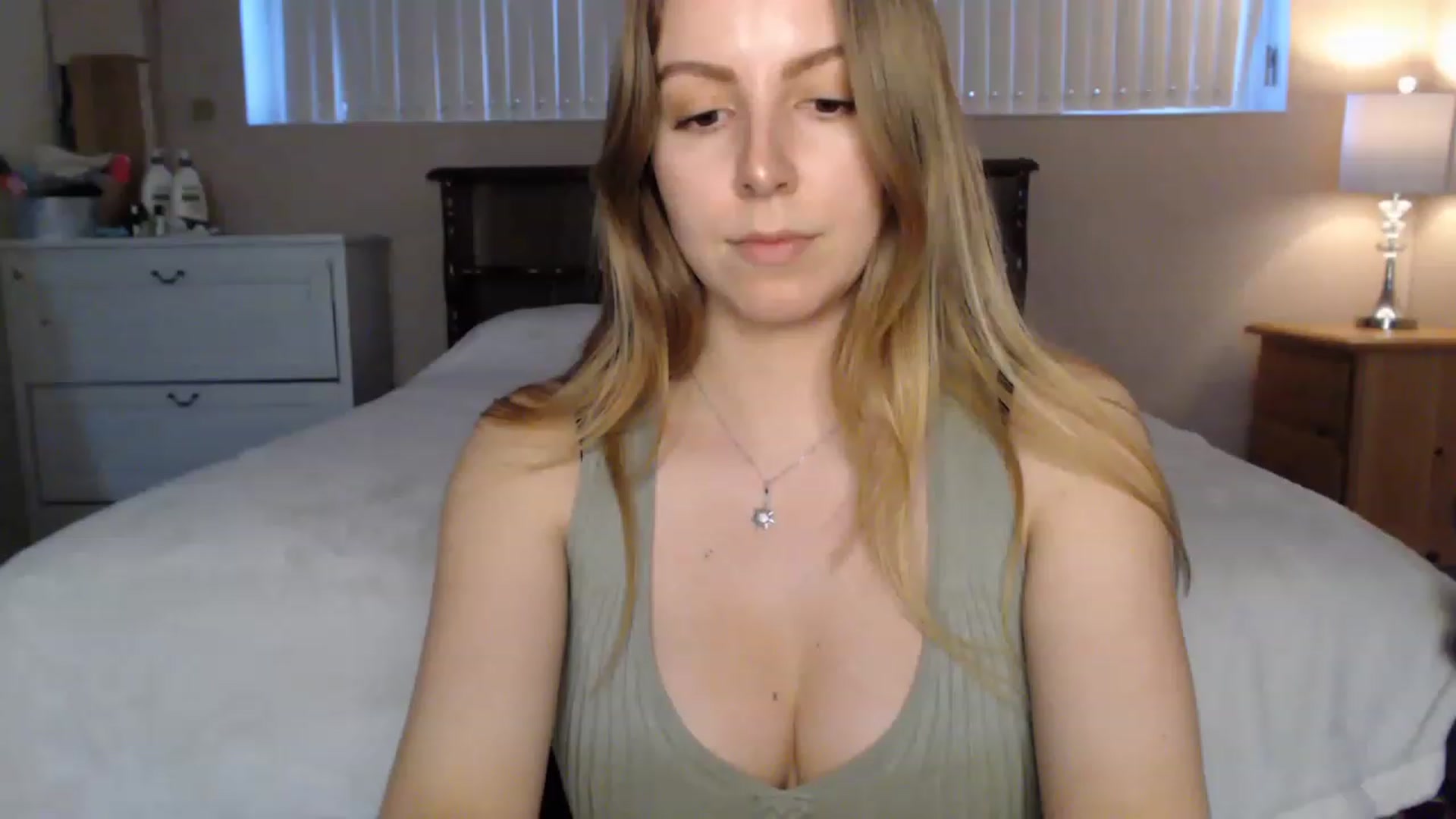 Gallery image thumbnail from MyaDelaney's myfreecams stream on, 03/01/2023, 01:50 image 16 of 20