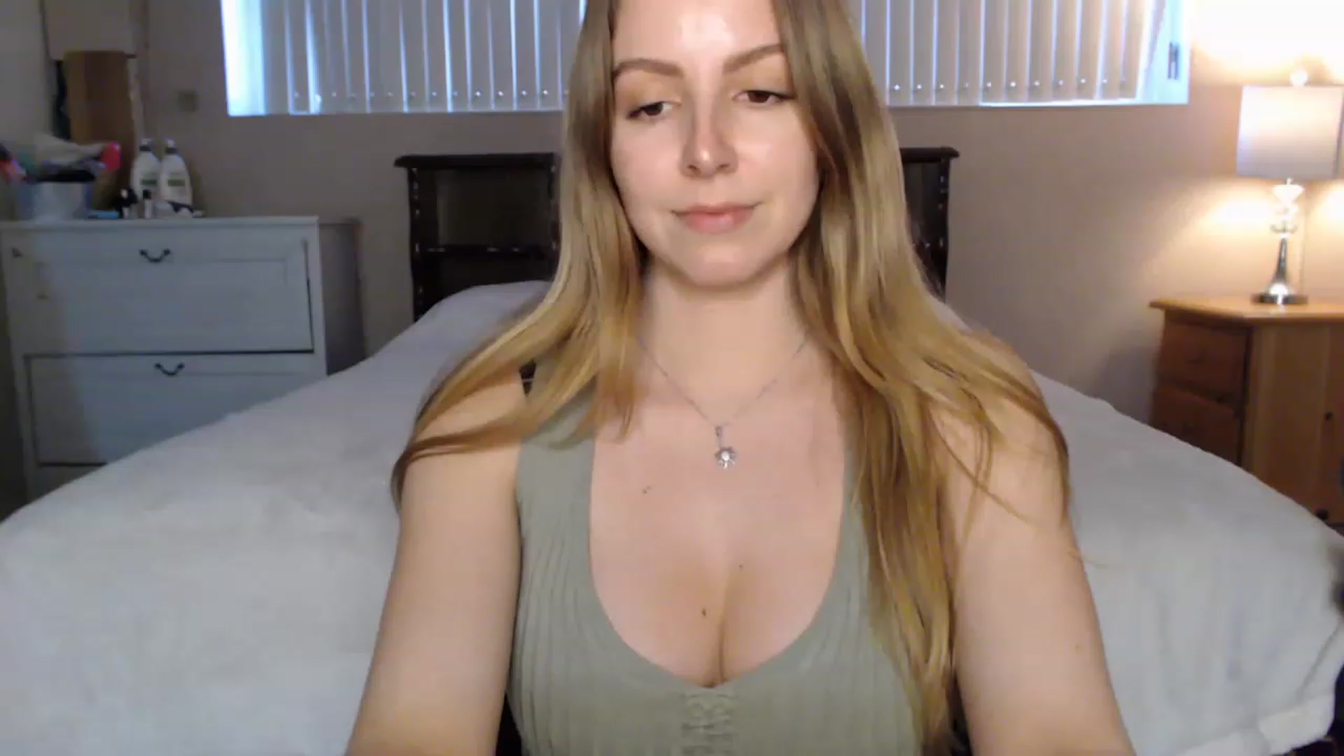 Gallery image thumbnail from MyaDelaney's myfreecams stream on, 03/01/2023, 01:50 image 7 of 20