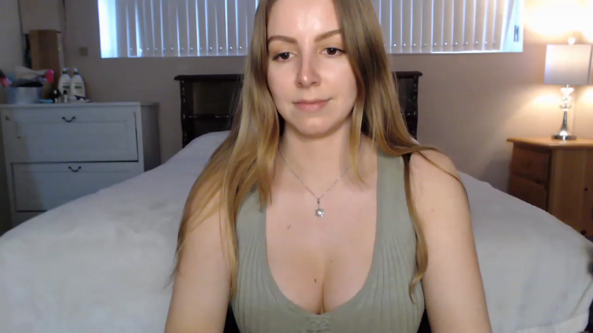 Gallery image thumbnail from MyaDelaney's myfreecams stream on, 03/01/2023, 01:50 image 4 of 20