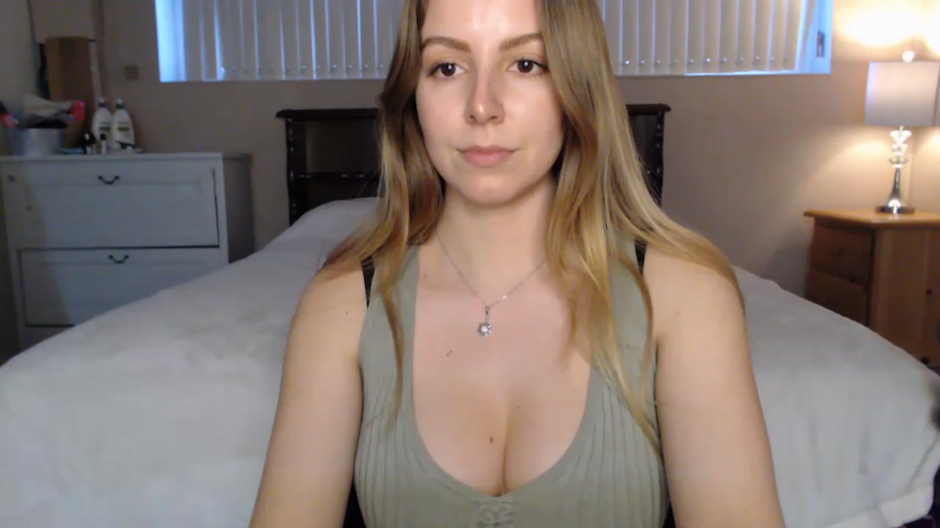 Gallery image thumbnail from MyaDelaney's myfreecams stream on, 03/01/2023, 01:50 image 15 of 20