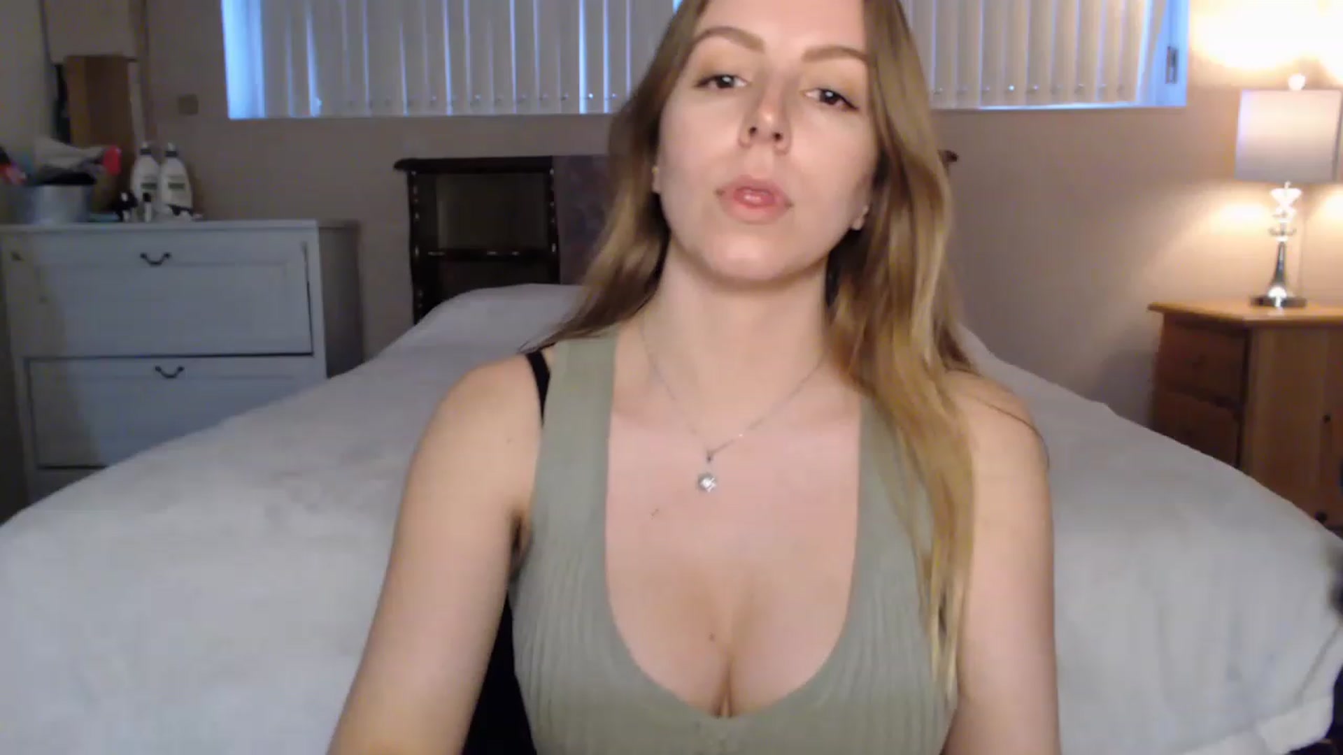 Gallery image thumbnail from MyaDelaney's myfreecams stream on, 03/01/2023, 01:50 image 17 of 20