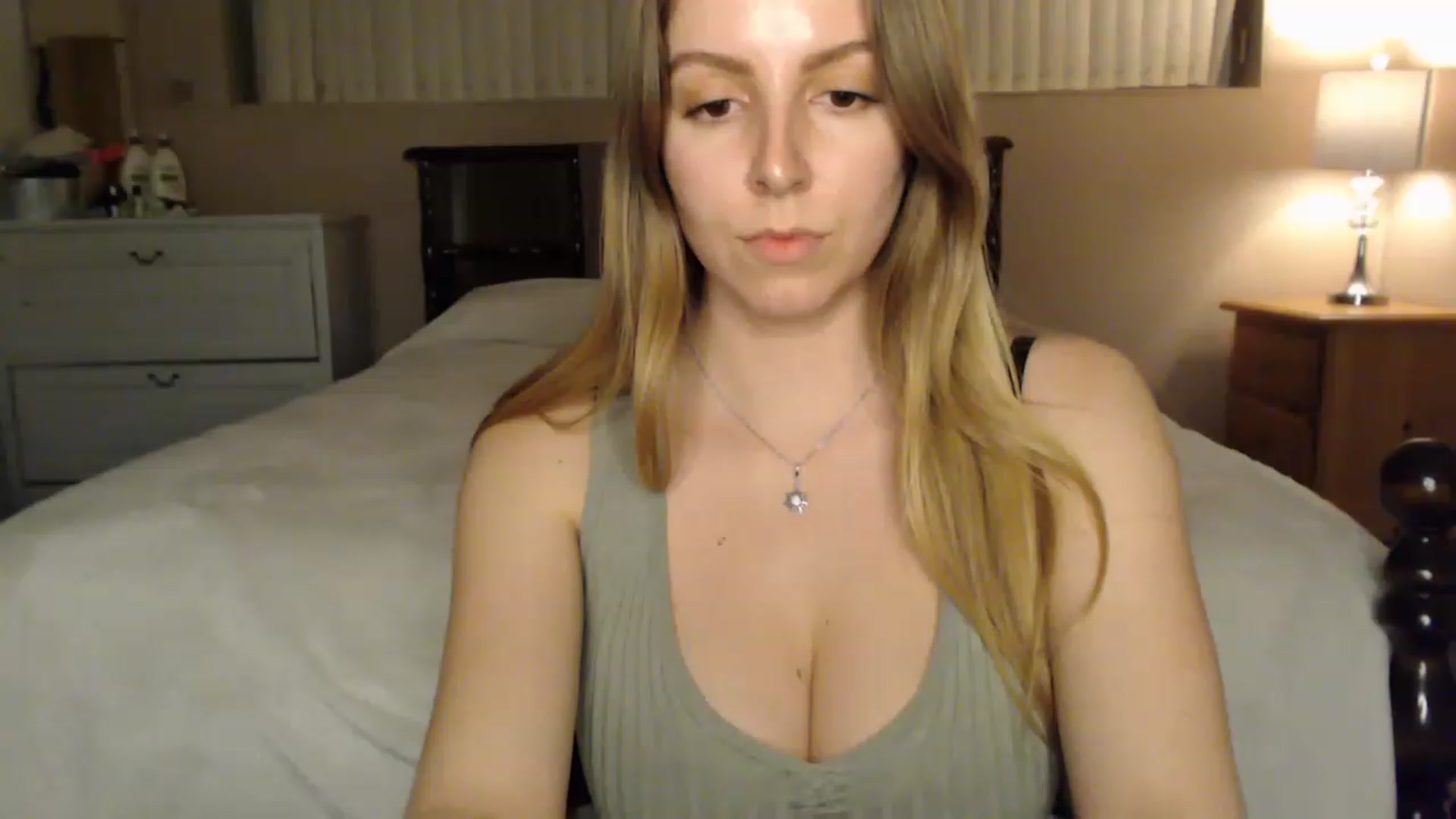 Gallery image thumbnail from MyaDelaney's myfreecams stream on, 03/01/2023, 05:51 image 13 of 20