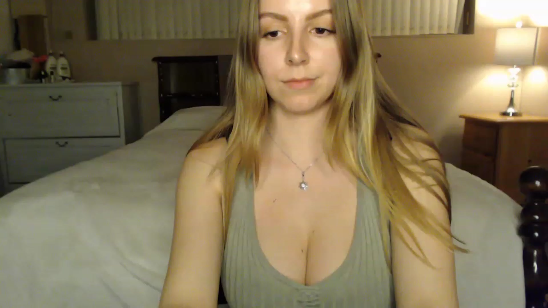 Gallery image thumbnail from MyaDelaney's myfreecams stream on, 03/01/2023, 05:51 image 9 of 20