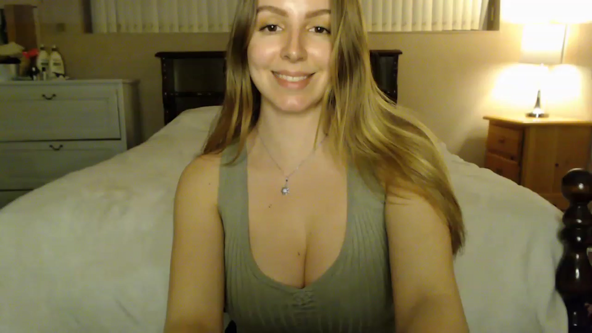 Gallery image thumbnail from MyaDelaney's myfreecams stream on, 03/01/2023, 06:43 image 20 of 20