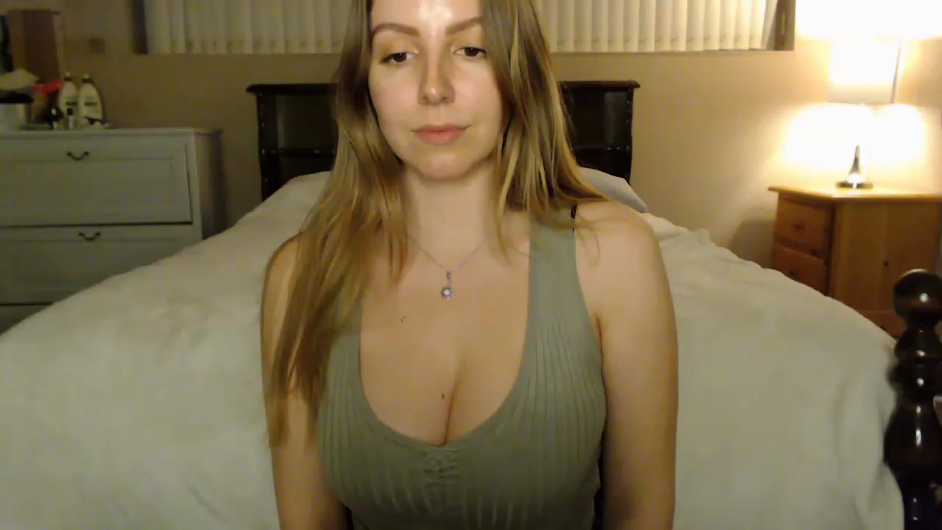 Gallery image thumbnail from MyaDelaney's myfreecams stream on, 03/01/2023, 06:43 image 9 of 20